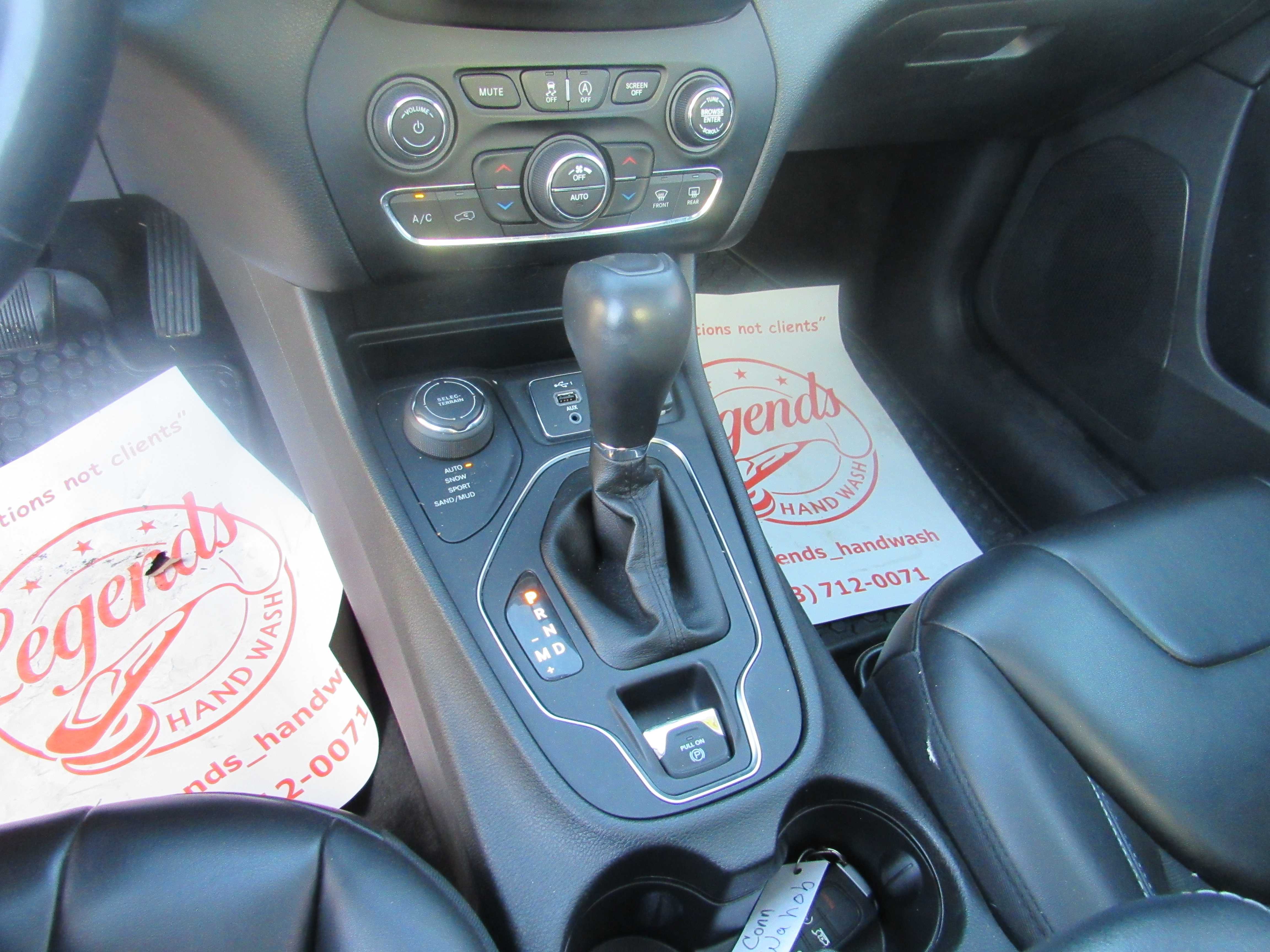 GREY, 2019 JEEP CHEROKEE Thumnail Image 17