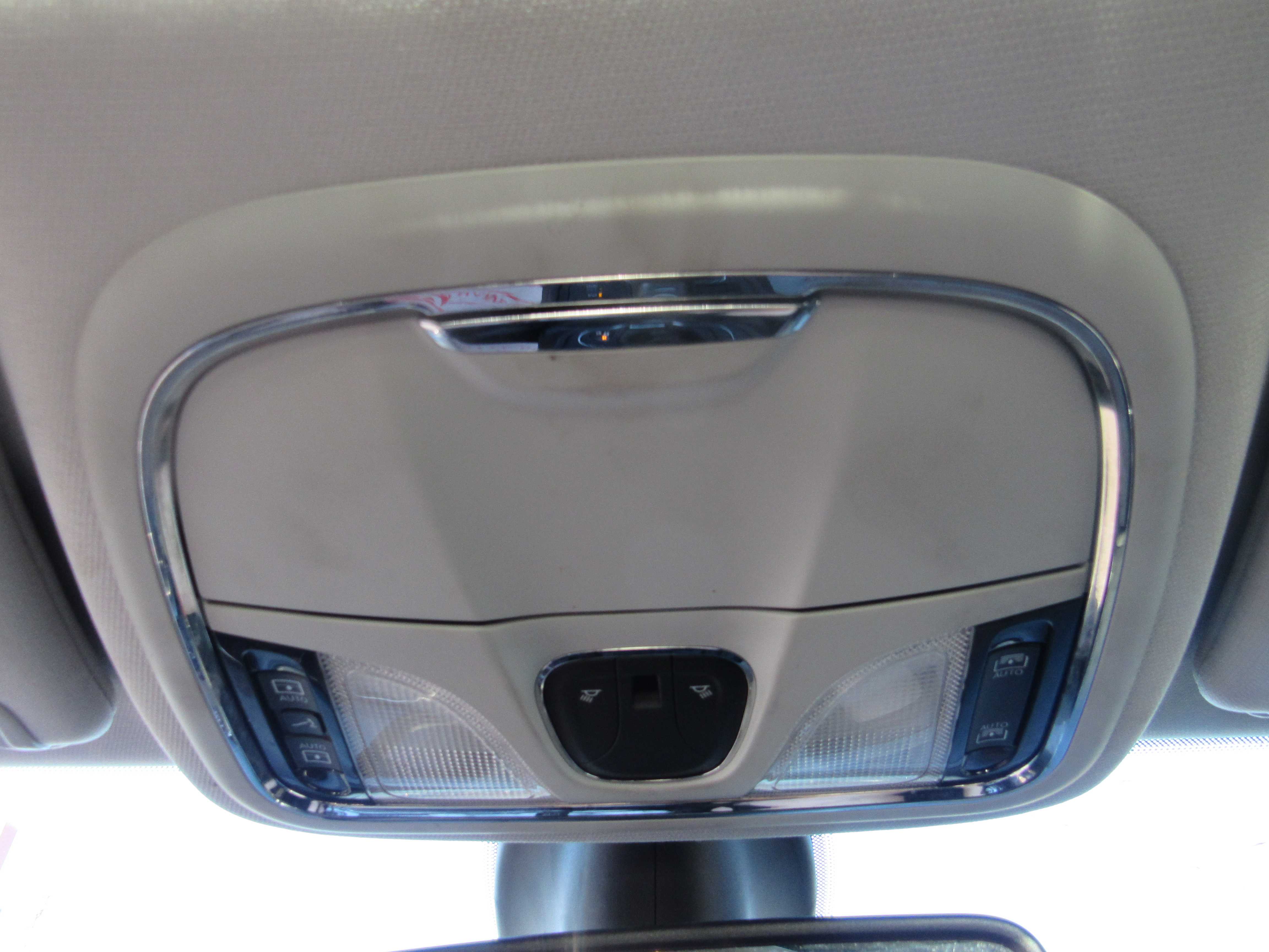 GREY, 2019 JEEP CHEROKEE Thumnail Image 19