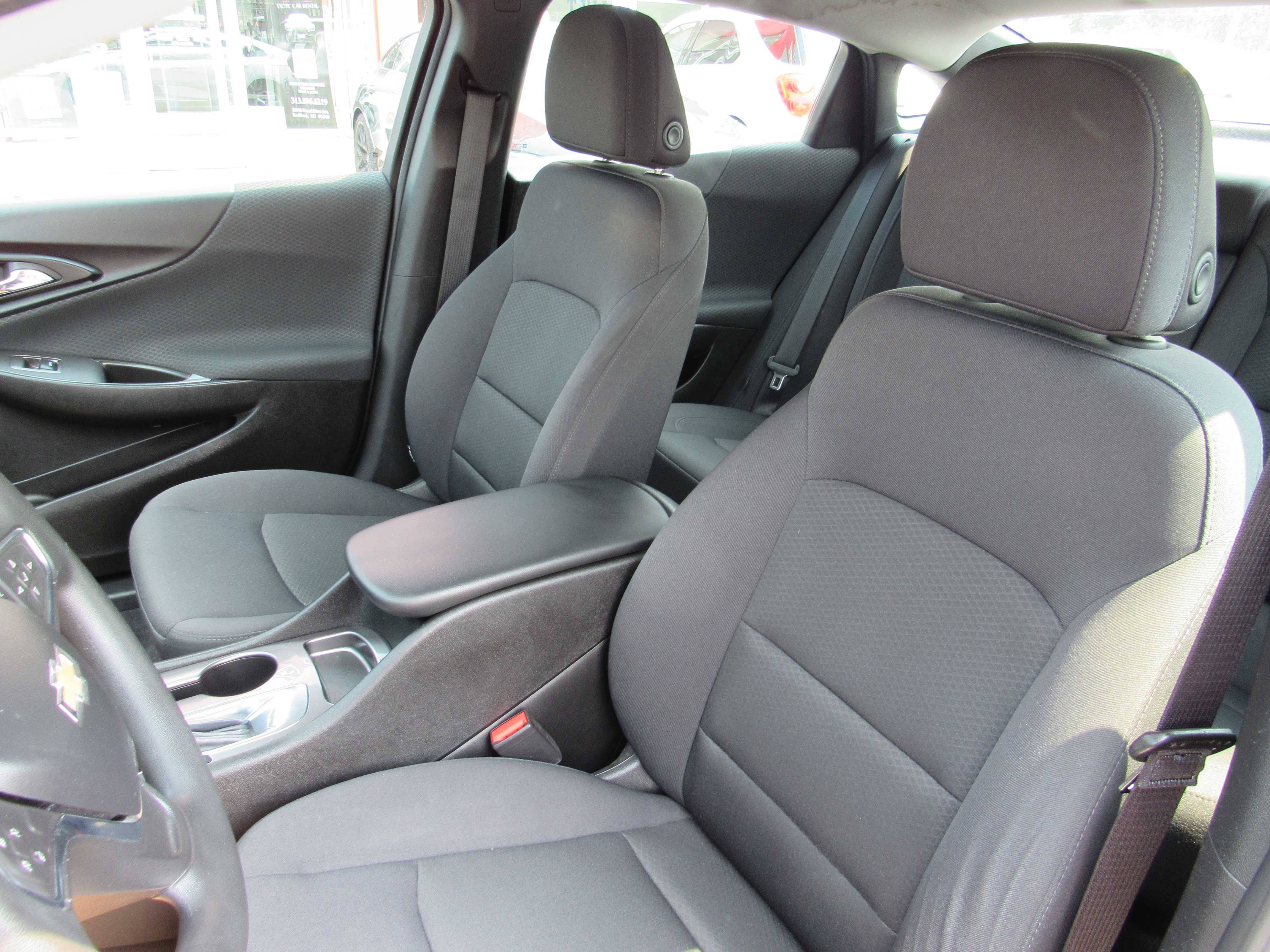 WHITE, 2017 CHEVROLET MALIBU Thumnail Image 11