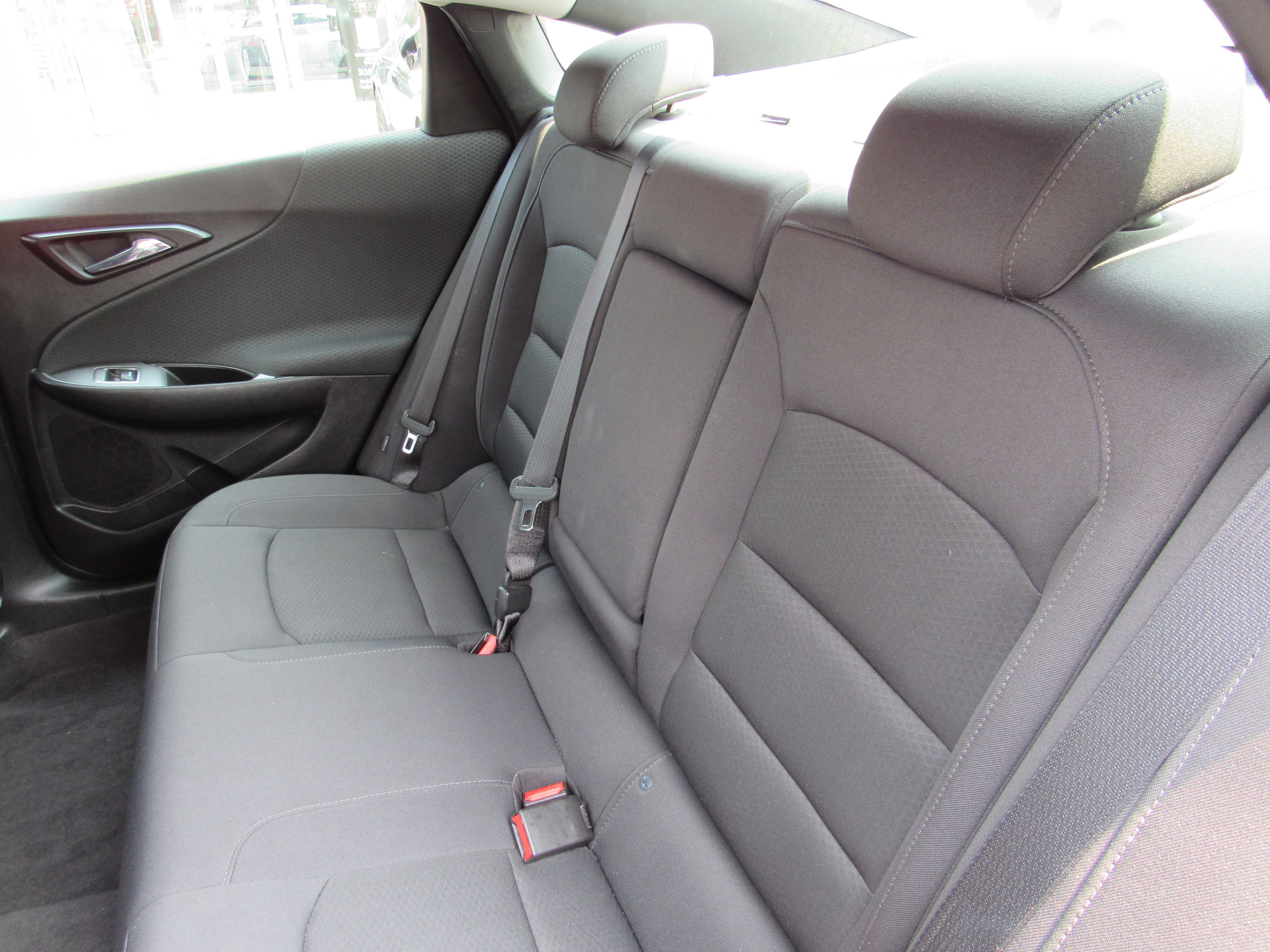 WHITE, 2017 CHEVROLET MALIBU Thumnail Image 20