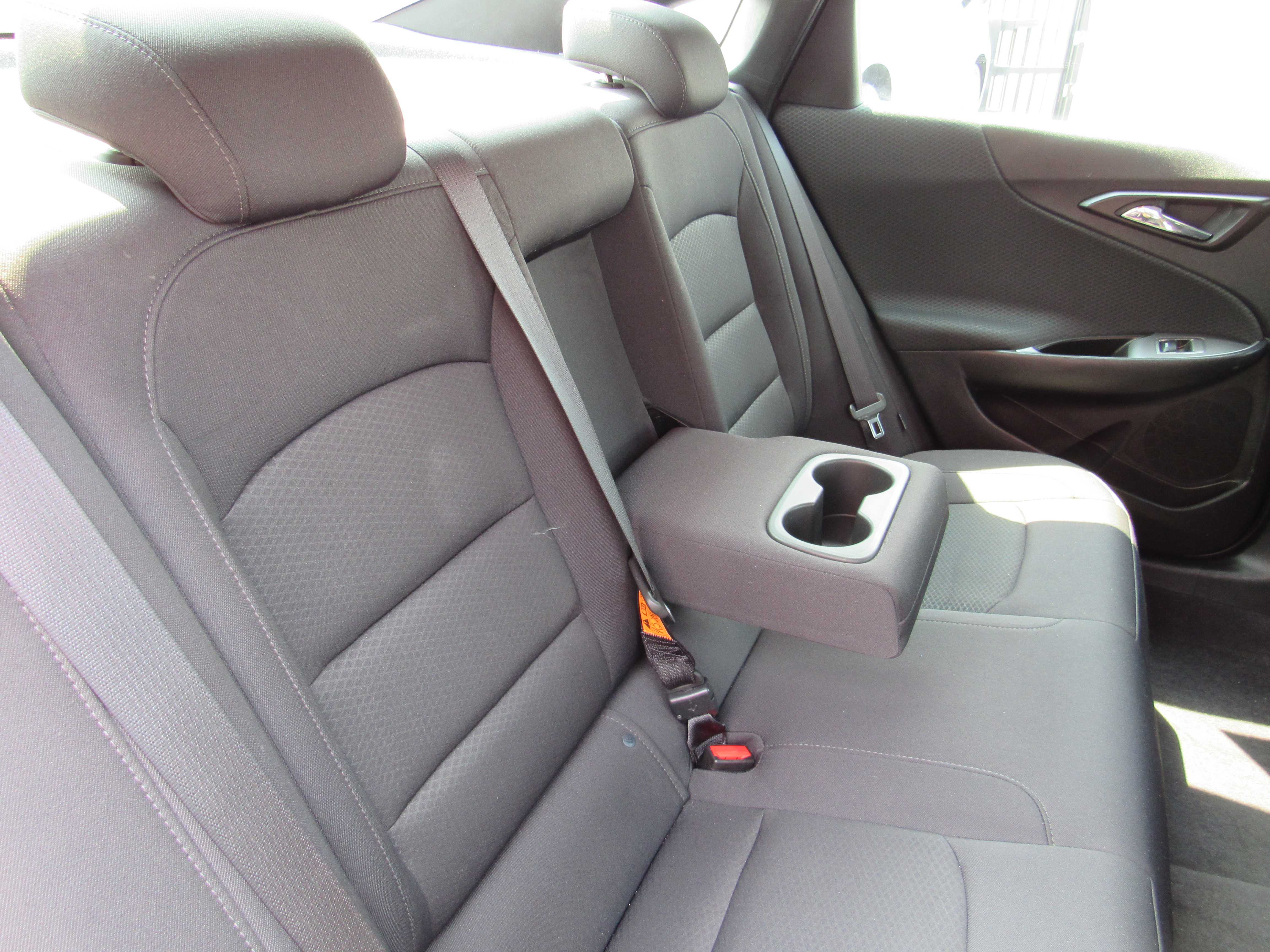 WHITE, 2017 CHEVROLET MALIBU Thumnail Image 21
