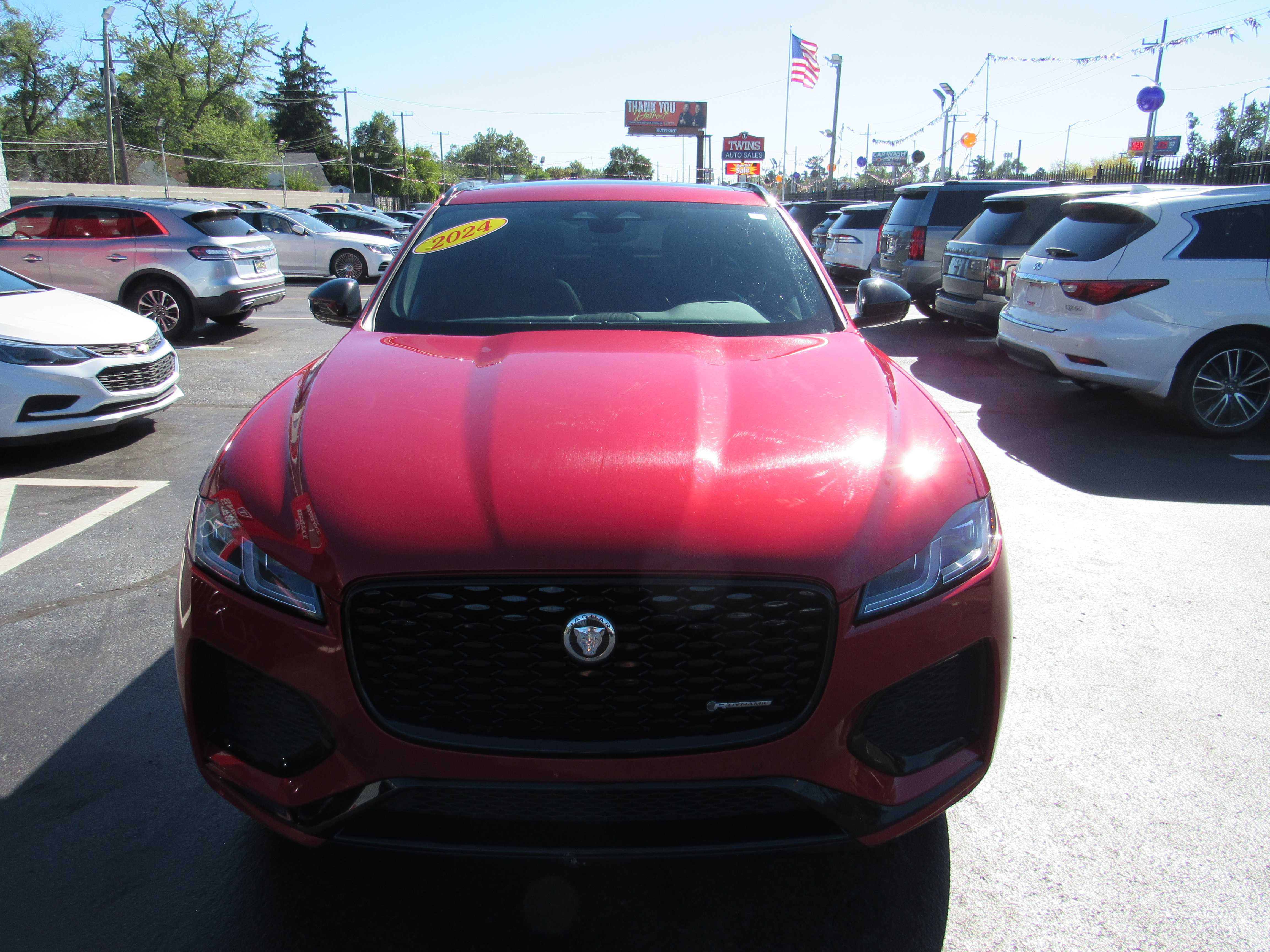 RED, 2024 JAGUAR F-PACE Thumnail Image 3