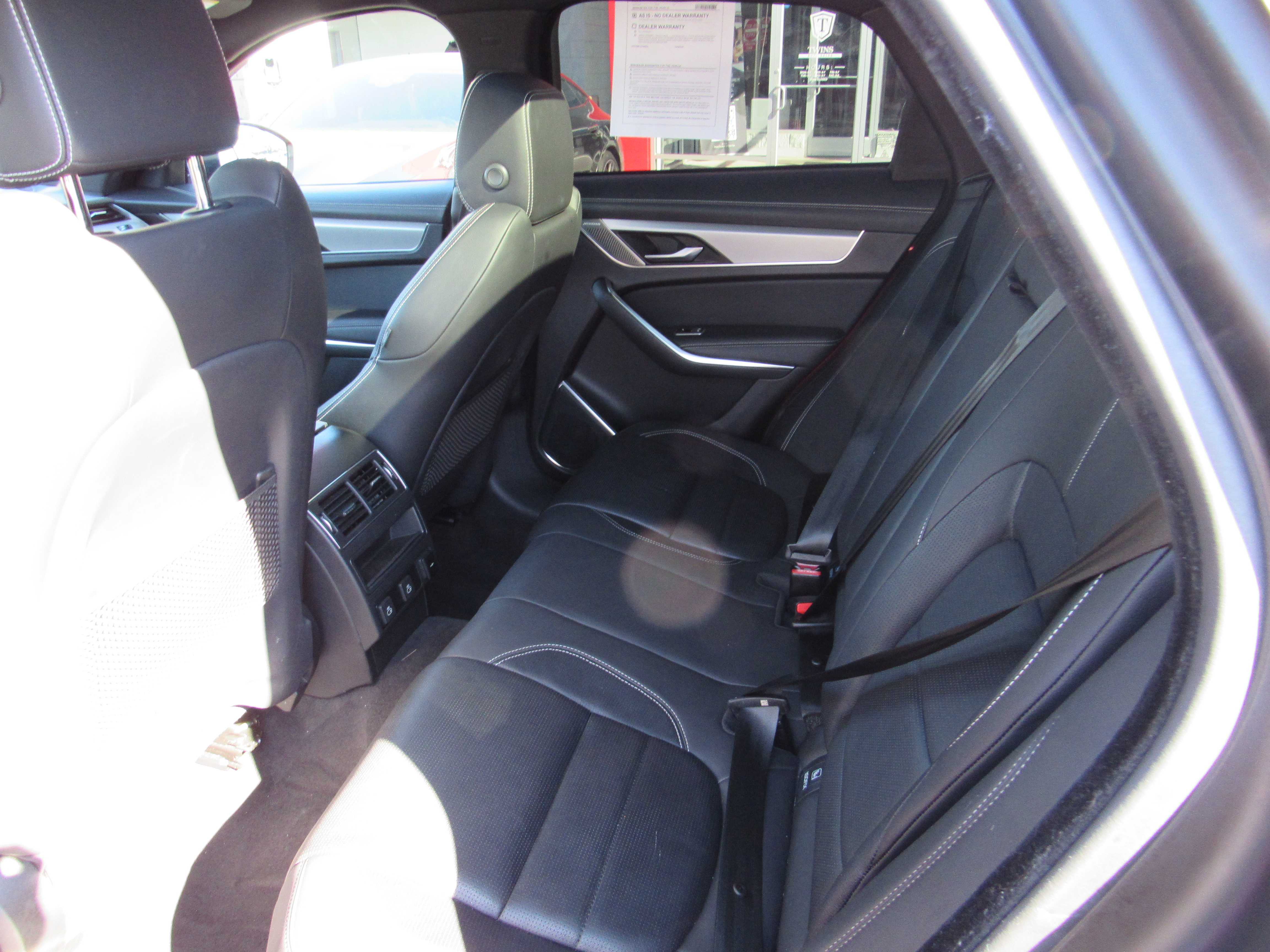 RED, 2024 JAGUAR F-PACE Thumnail Image 13