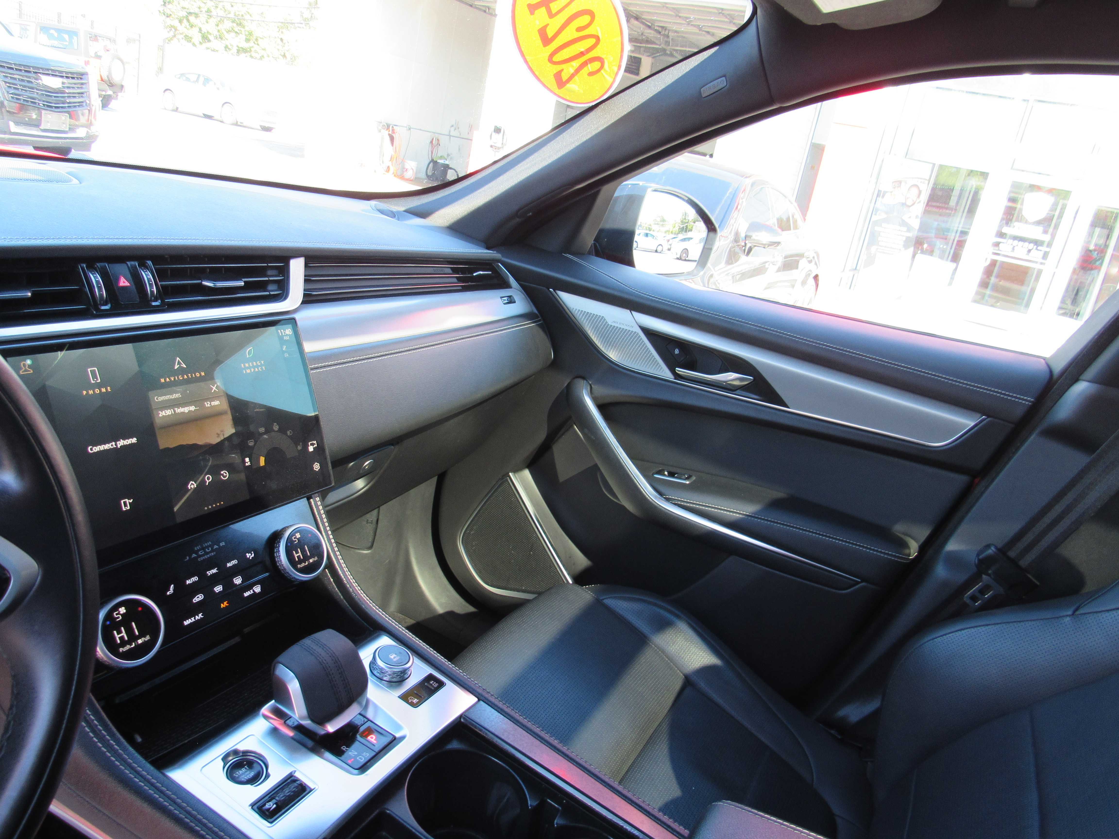 RED, 2024 JAGUAR F-PACE Thumnail Image 20