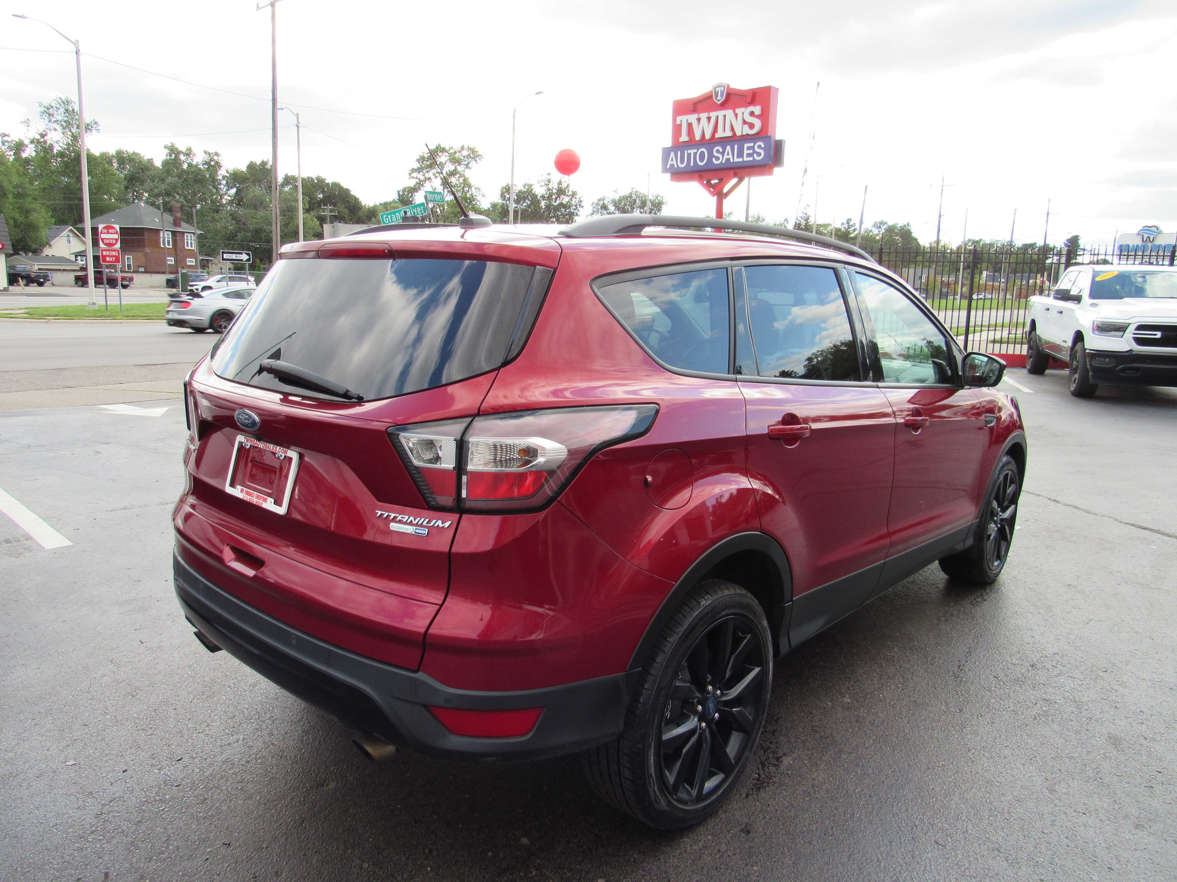 RED, 2017 FORD ESCAPE Thumnail Image 6