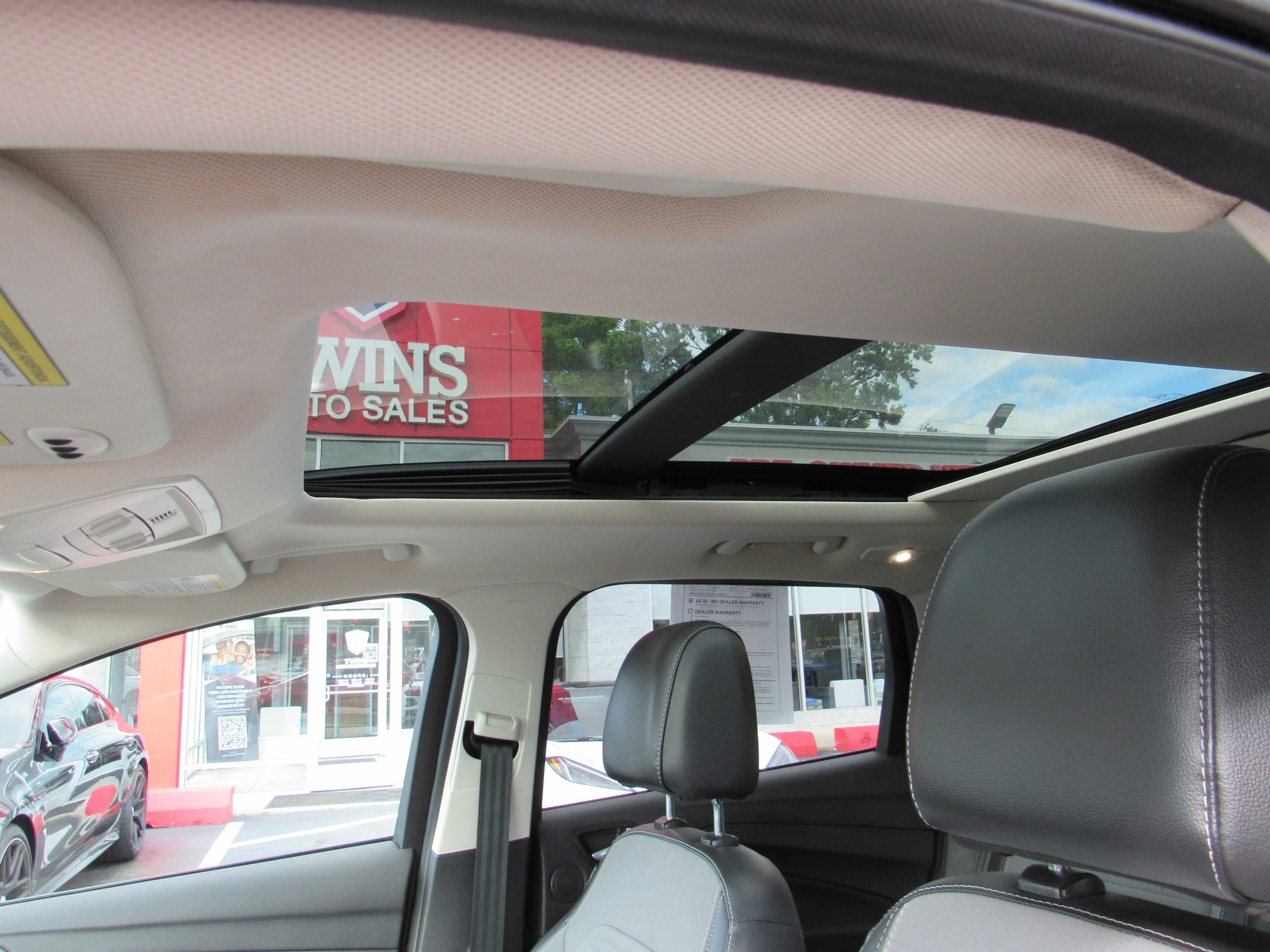 RED, 2017 FORD ESCAPE Thumnail Image 14