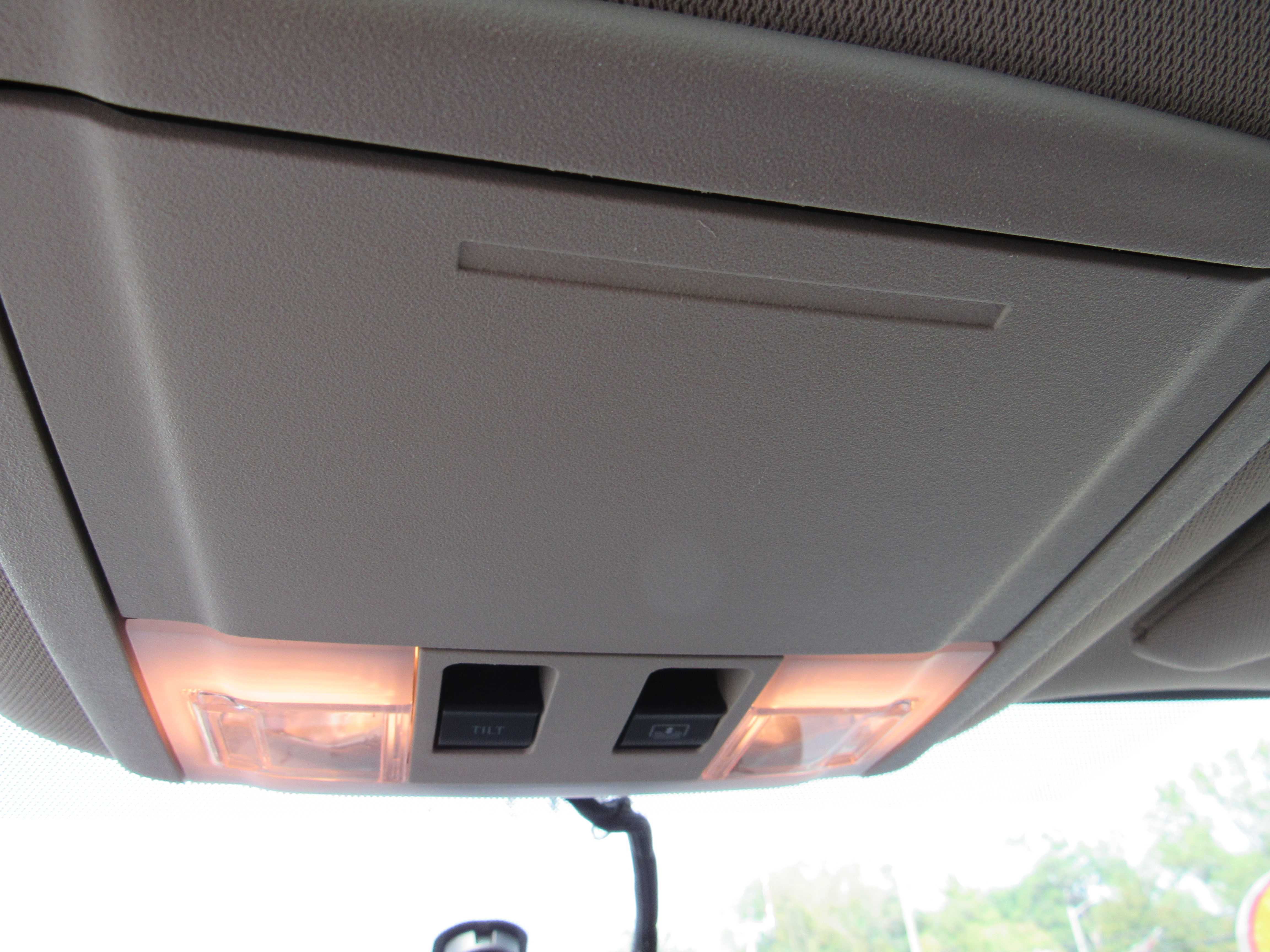 WHITE, 2013 FORD EDGE Thumnail Image 19