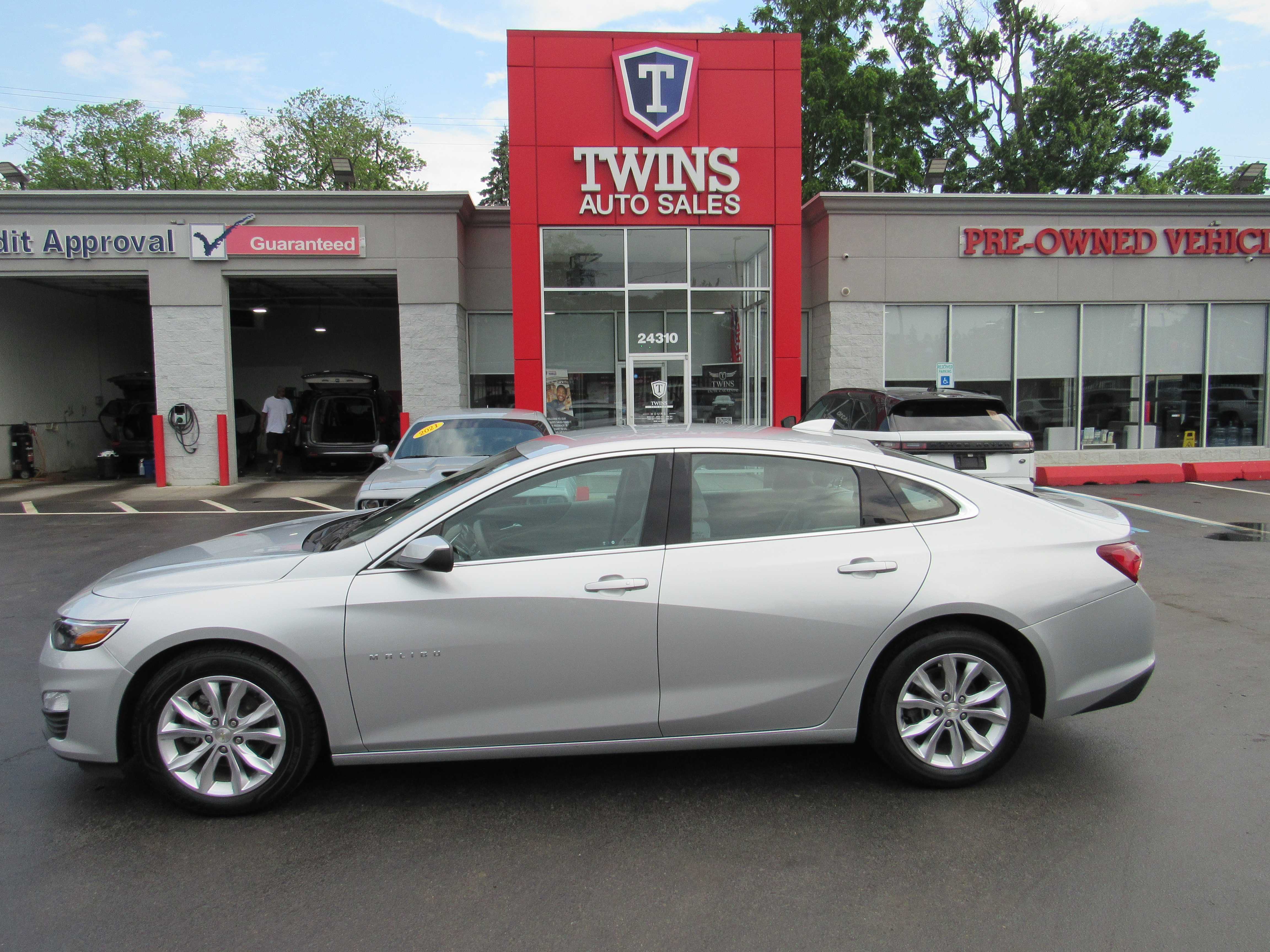 SILVER, 2020 CHEVROLET MALIBU Thumnail Image 1