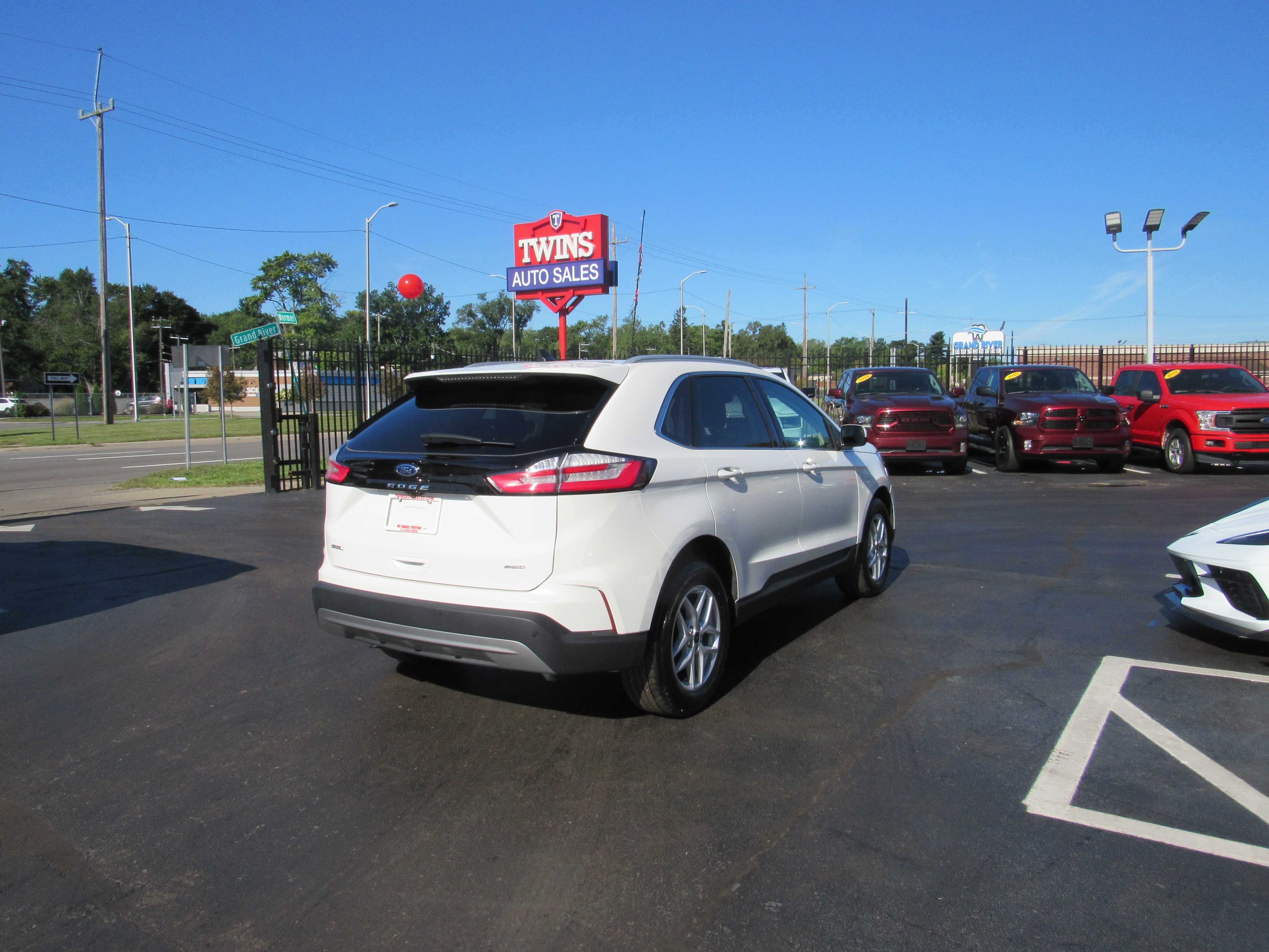 WHITE, 2024 FORD EDGE Thumnail Image 4