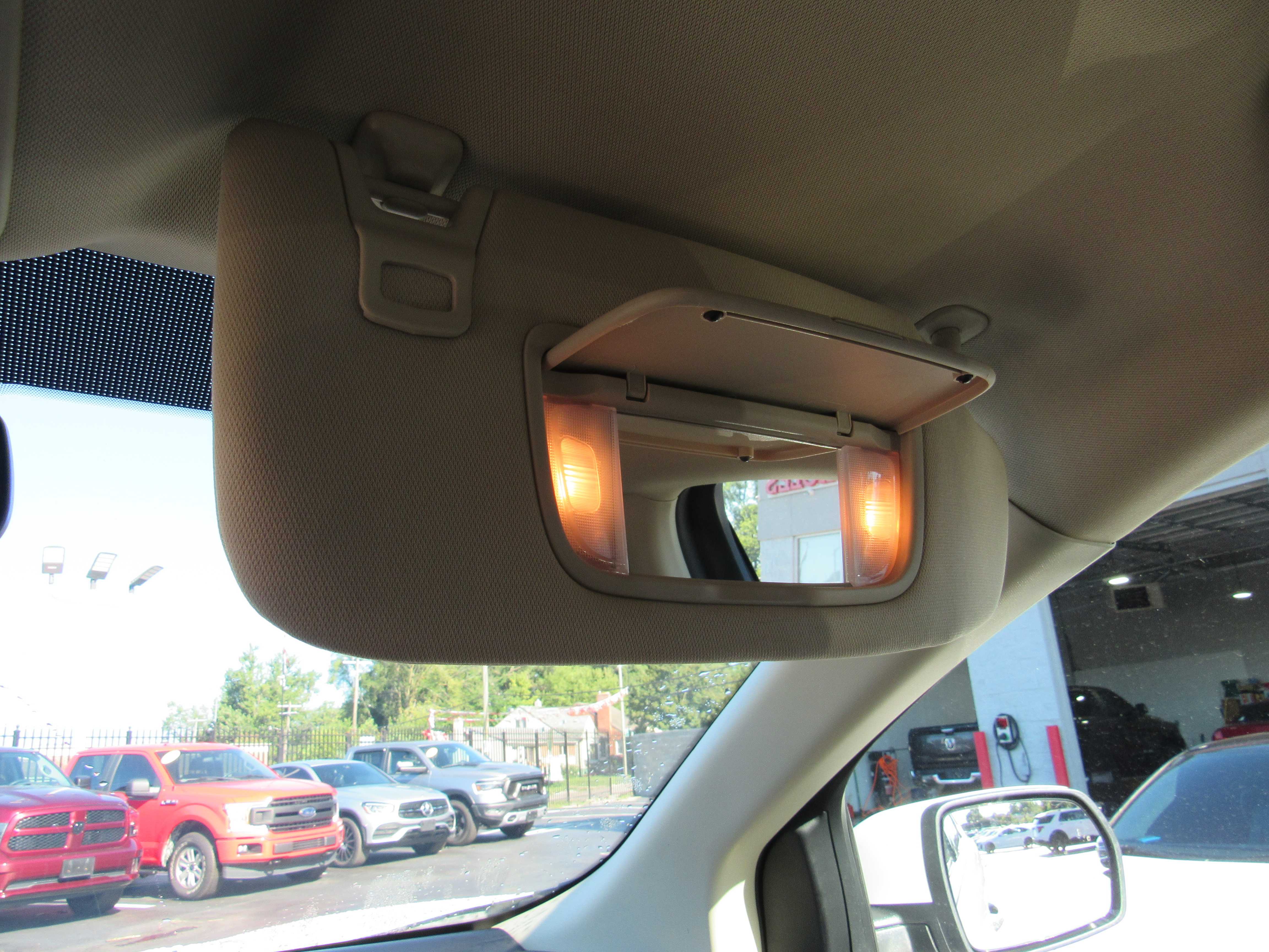 WHITE, 2024 FORD EDGE Thumnail Image 19