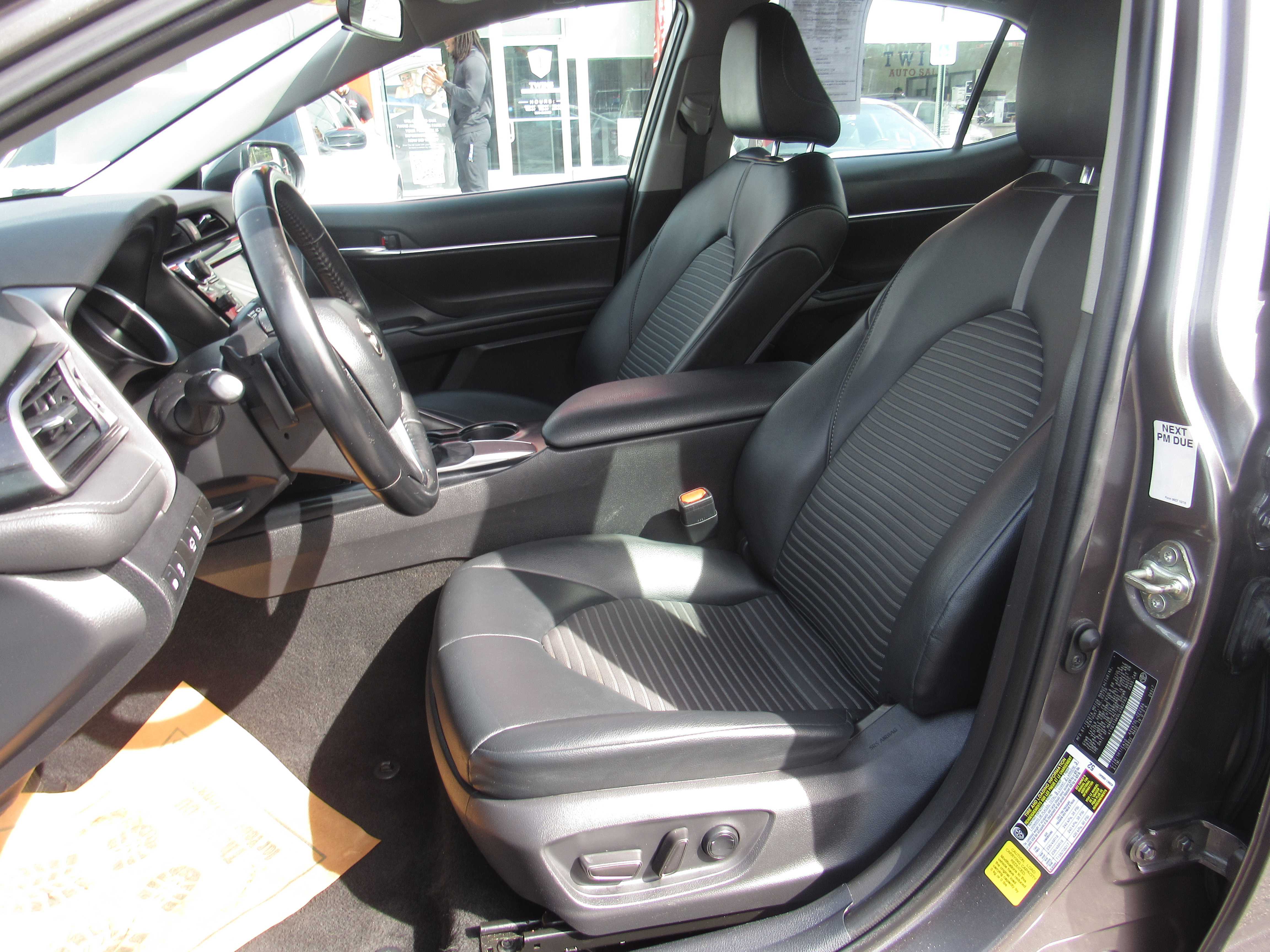 2020 TOYOTA CAMRY Thumnail Image 6