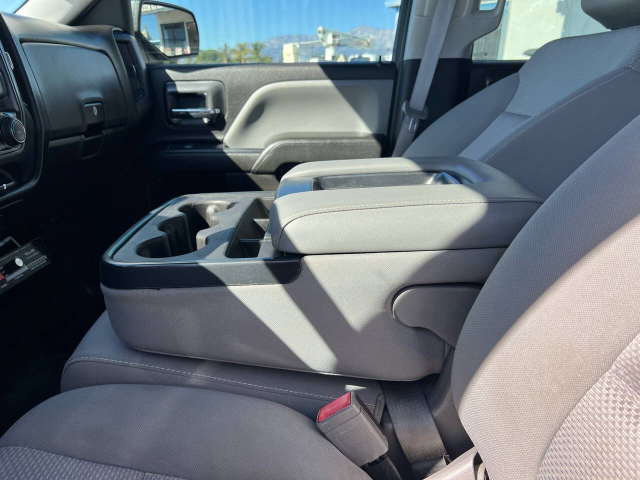 White, 2016 Chevrolet Silverado 1500 Image 23