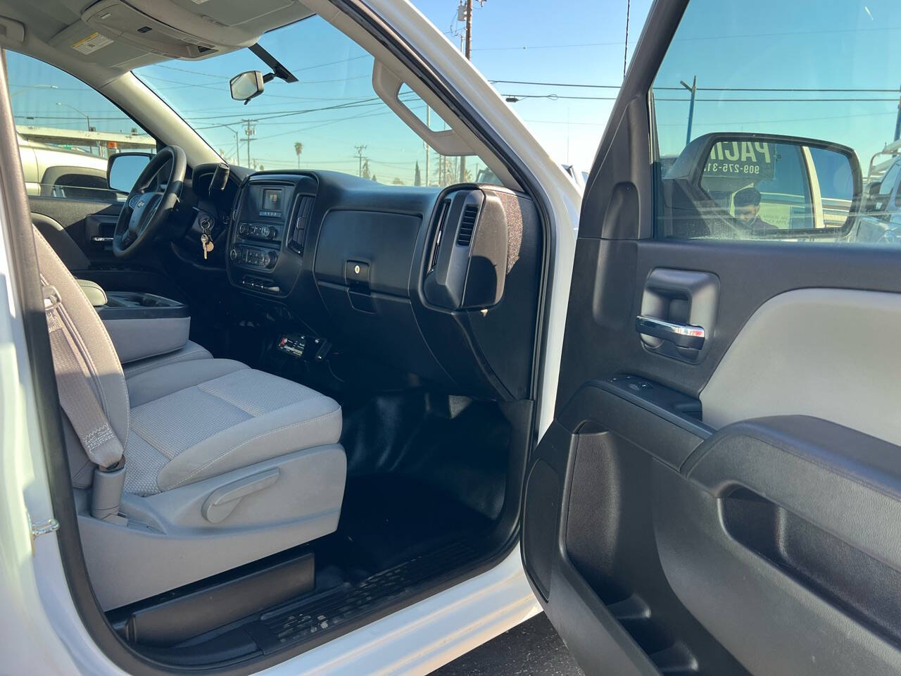 White, 2016 Chevrolet Silverado 1500 Image 5