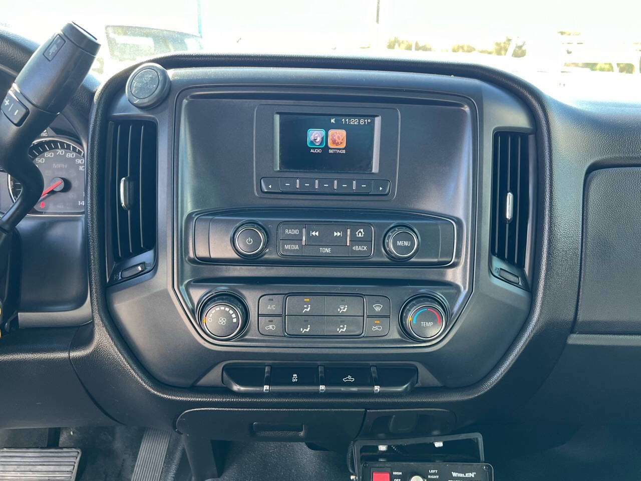 White, 2016 Chevrolet Silverado 1500 Image 21