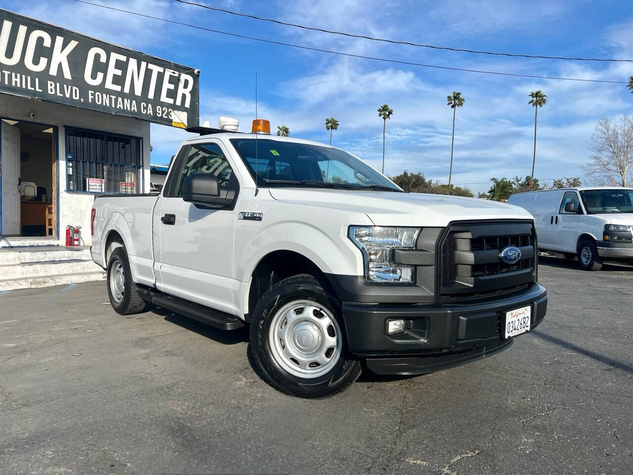 White, 2015 Ford F-150 Image 3
