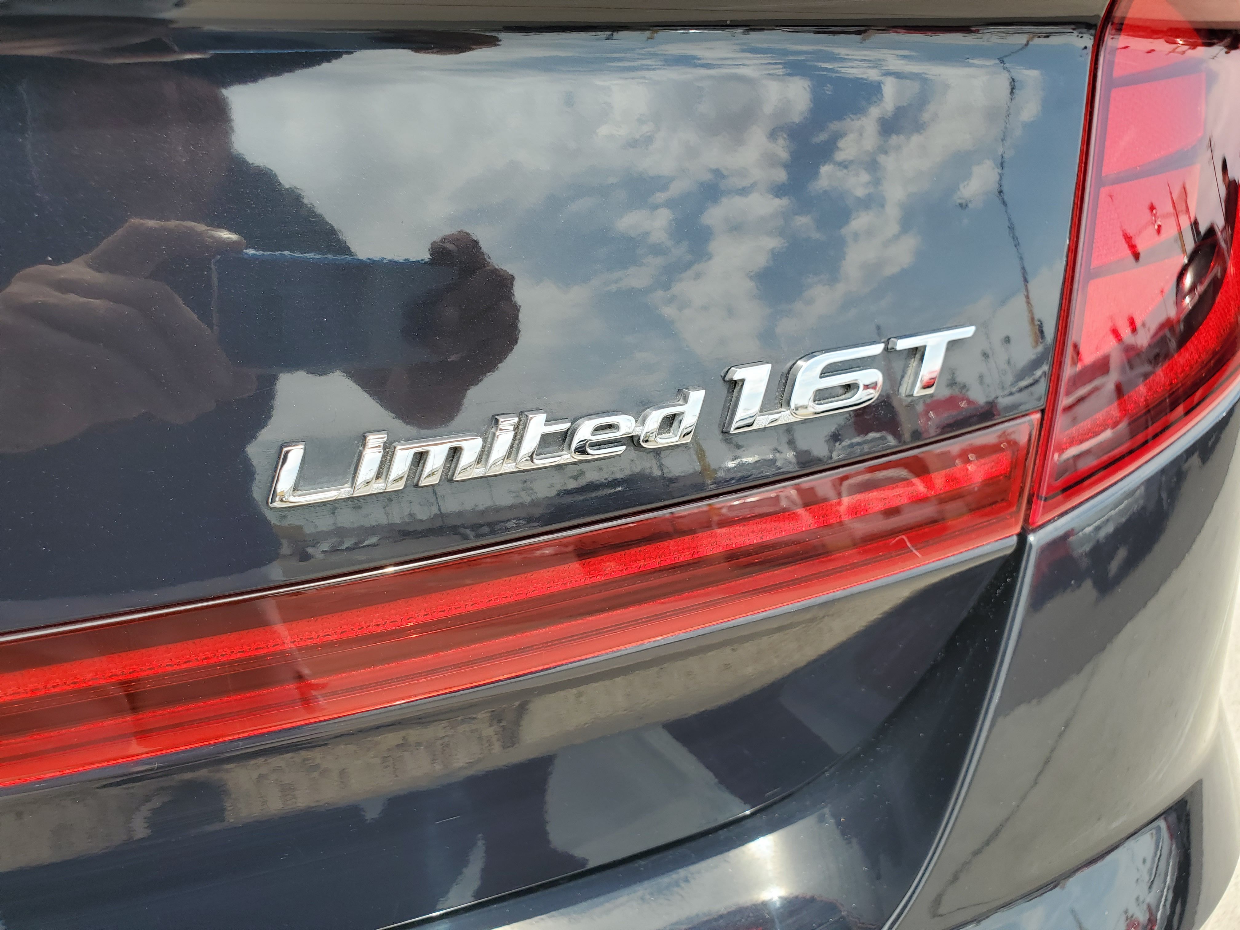 BLUE, 2023 HYUNDAI SONATA Image 15