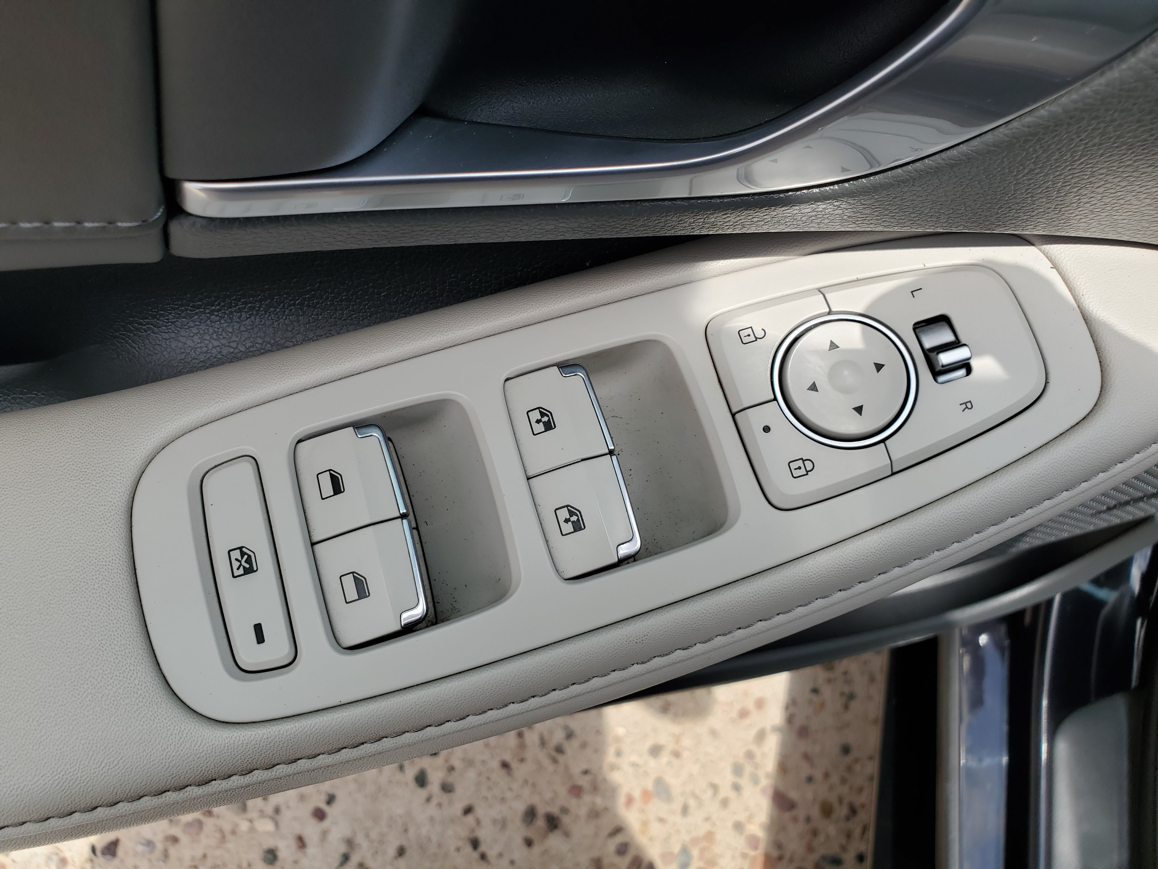 BLUE, 2023 HYUNDAI SONATA Image 18