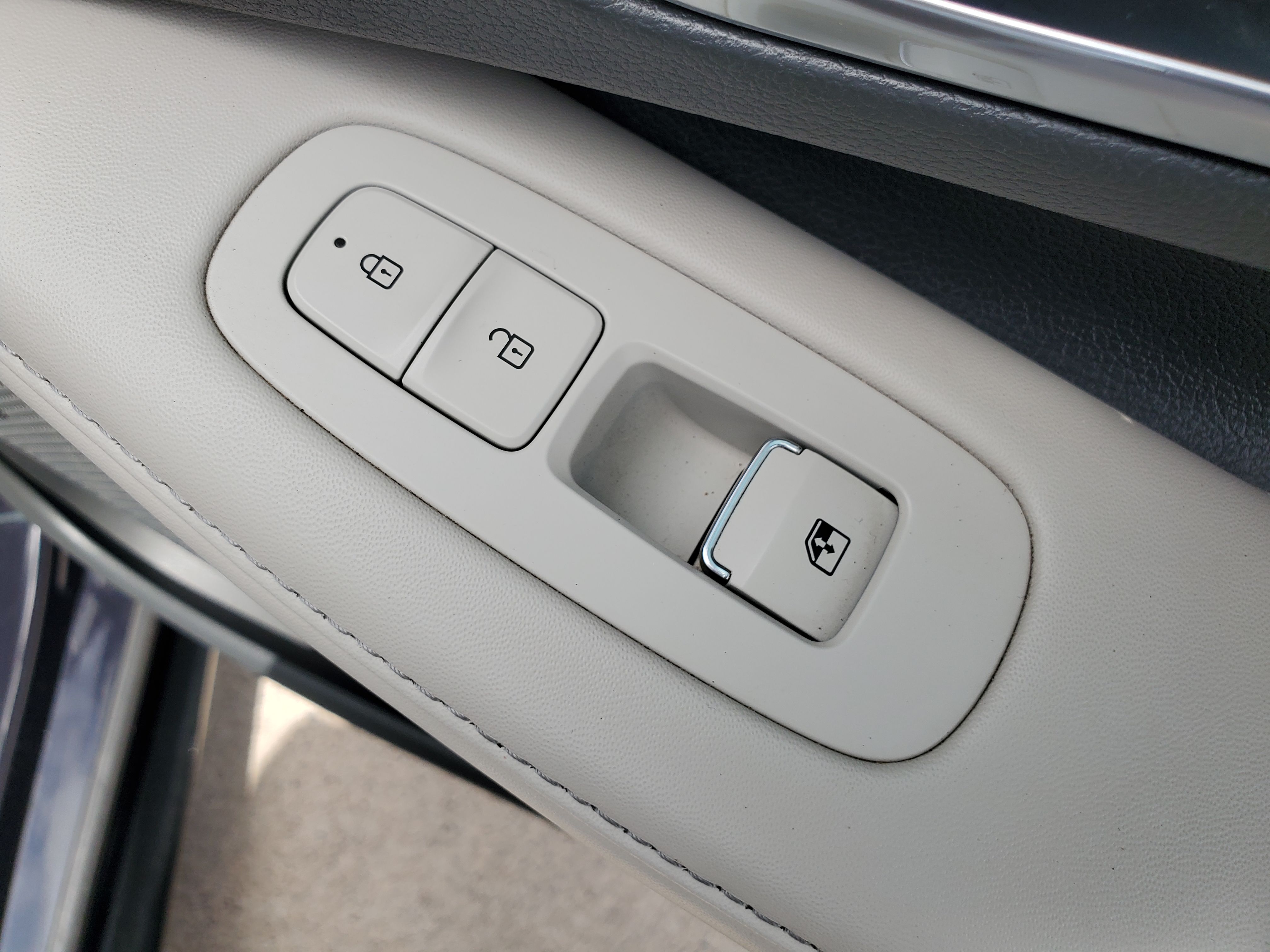 BLUE, 2023 HYUNDAI SONATA Image 35