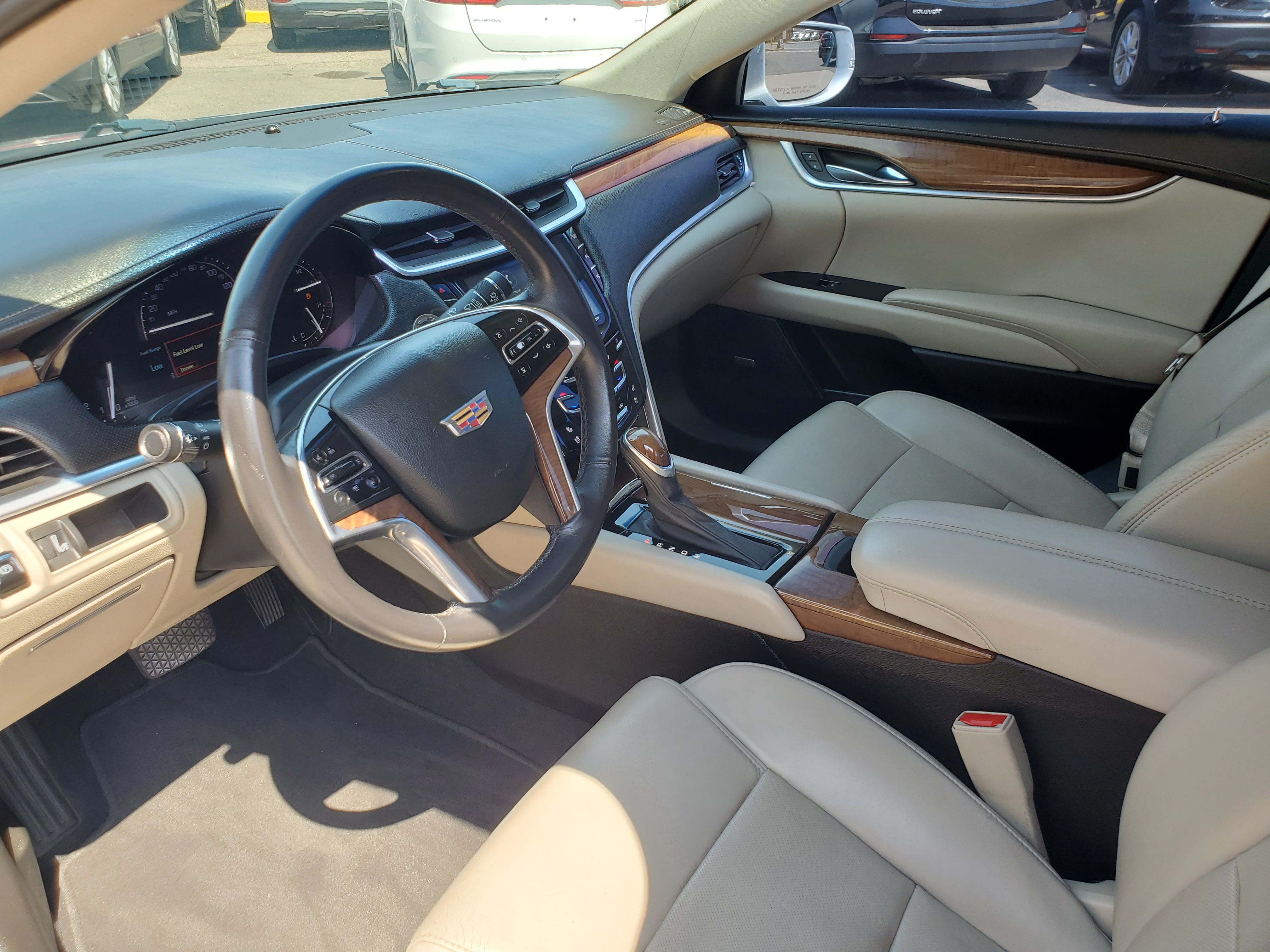 SILVER, 2019 CADILLAC XTS Image 22
