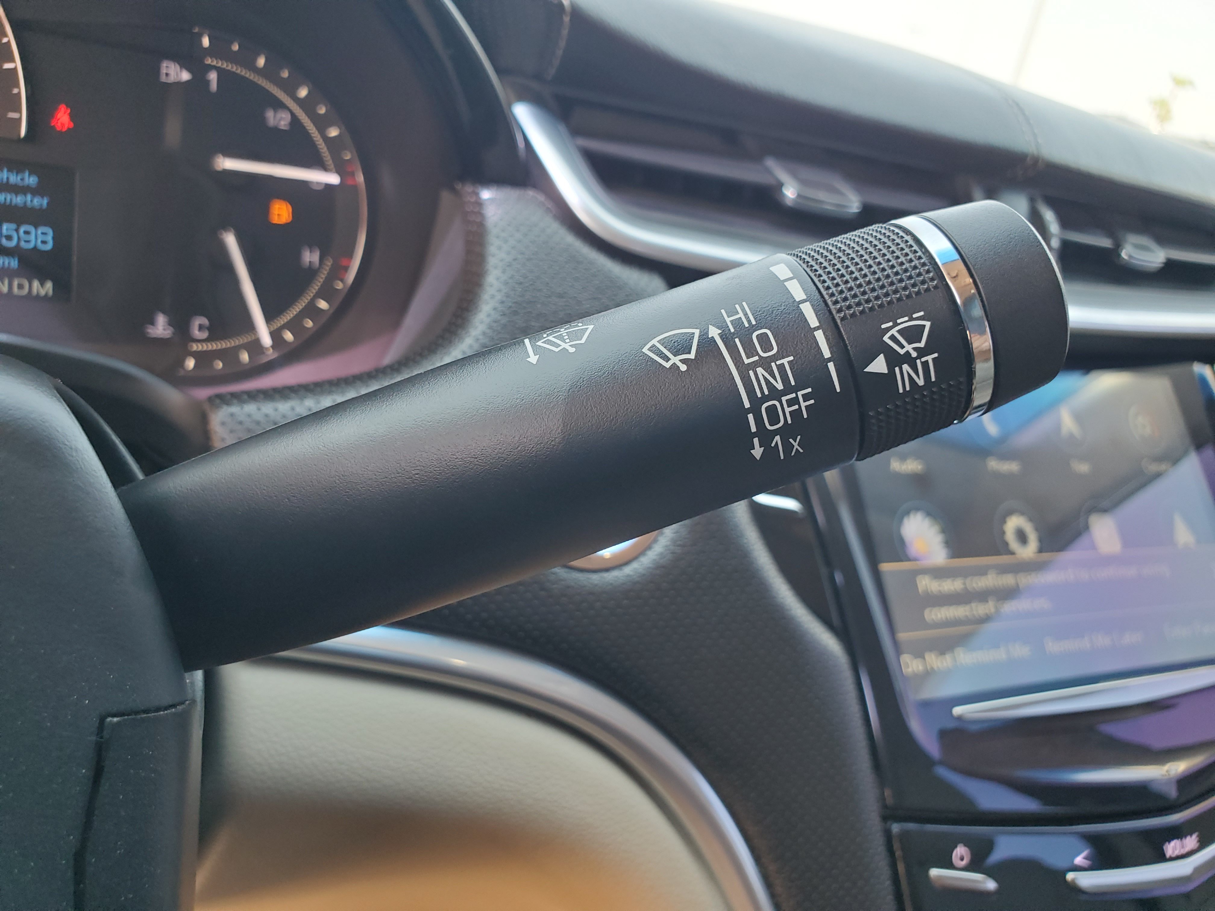 SILVER, 2019 CADILLAC XTS Image 27