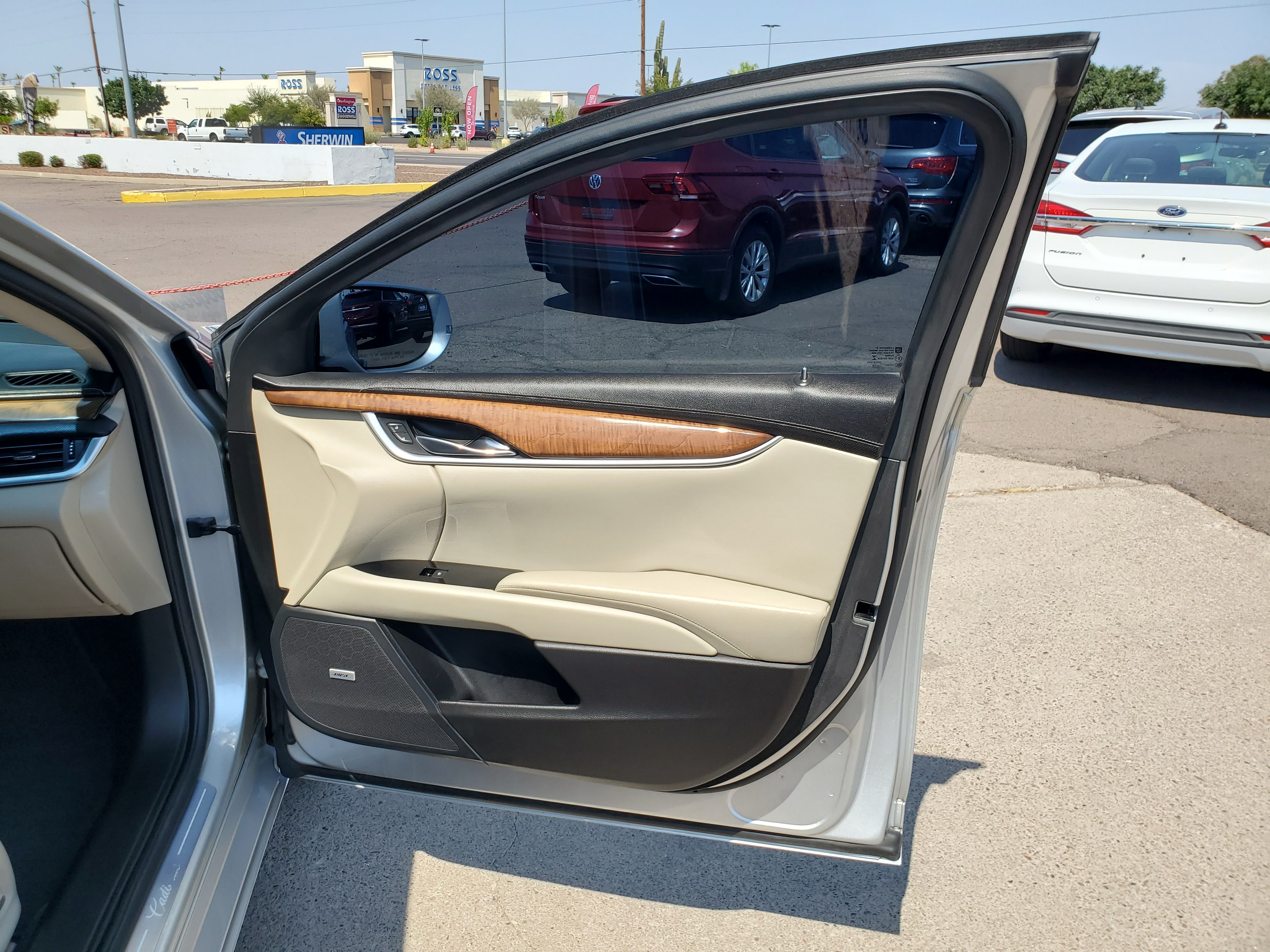 SILVER, 2019 CADILLAC XTS Image 36