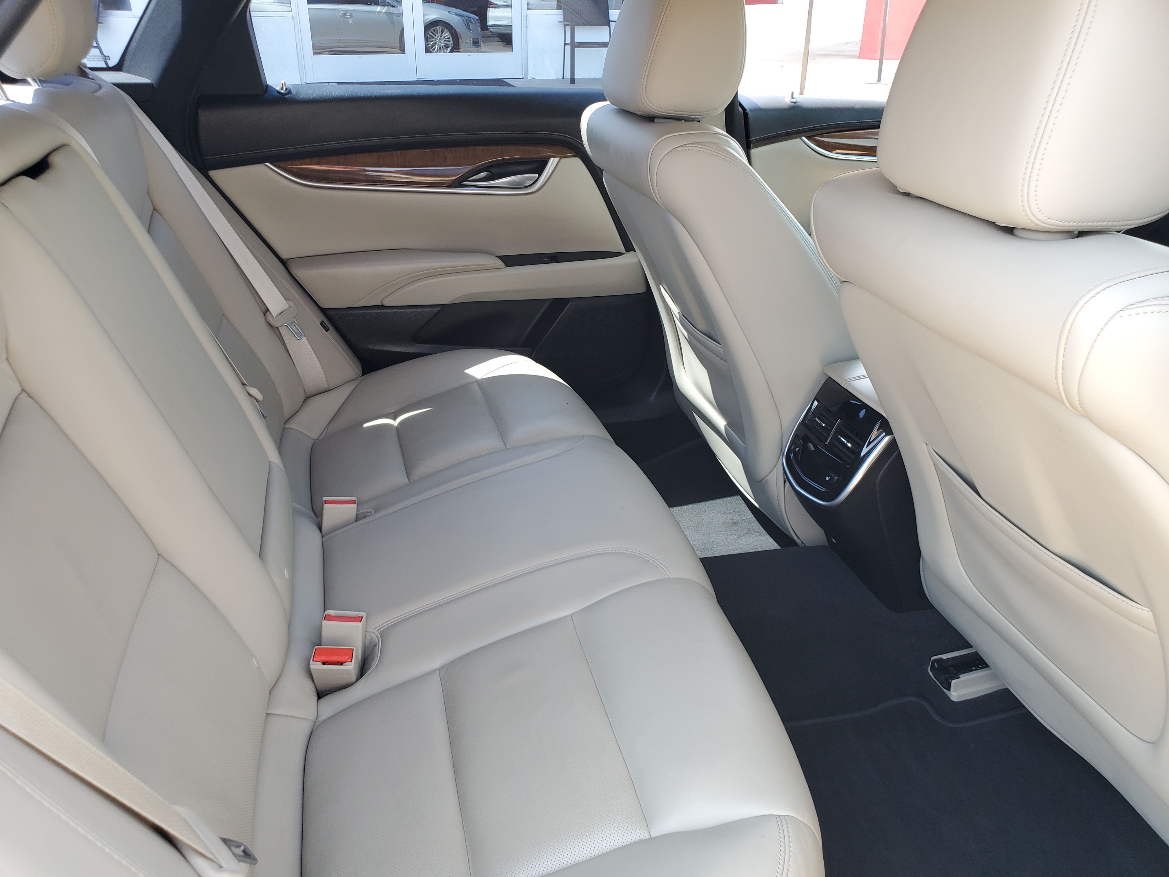 SILVER, 2019 CADILLAC XTS Image 48