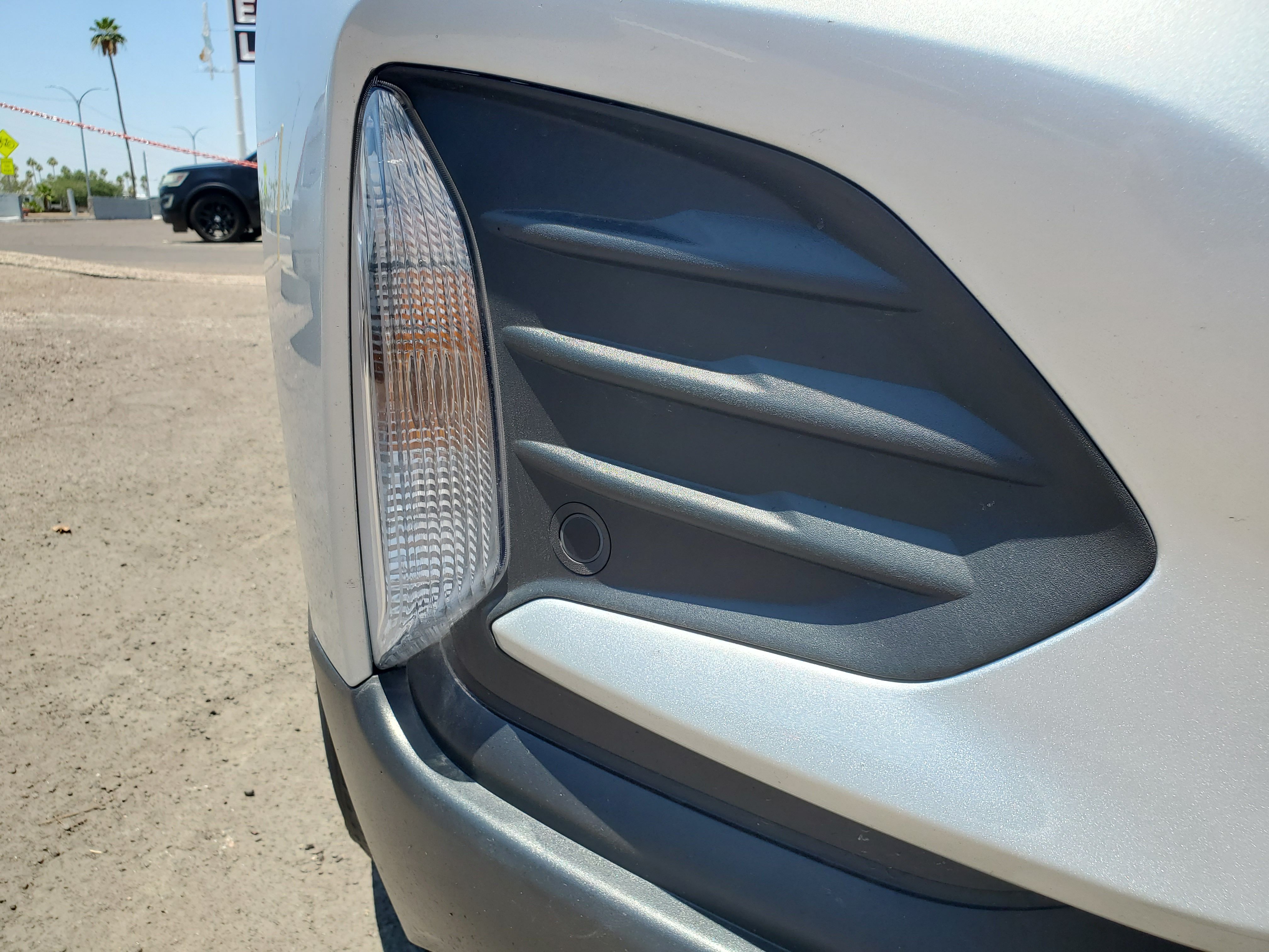 SILVER, 2022 CHEVROLET EQUINOX Image 12