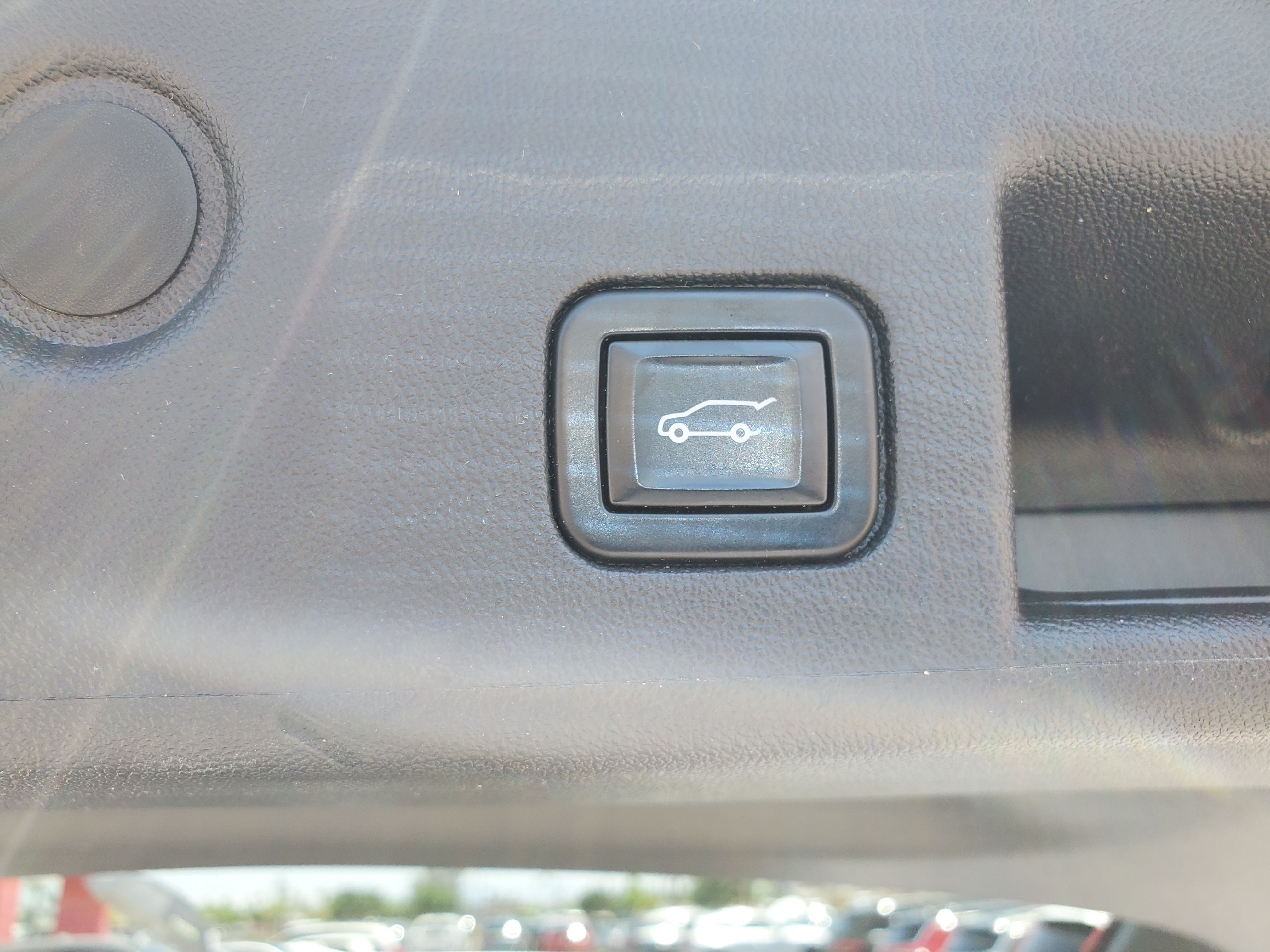 SILVER, 2022 CHEVROLET EQUINOX Image 45