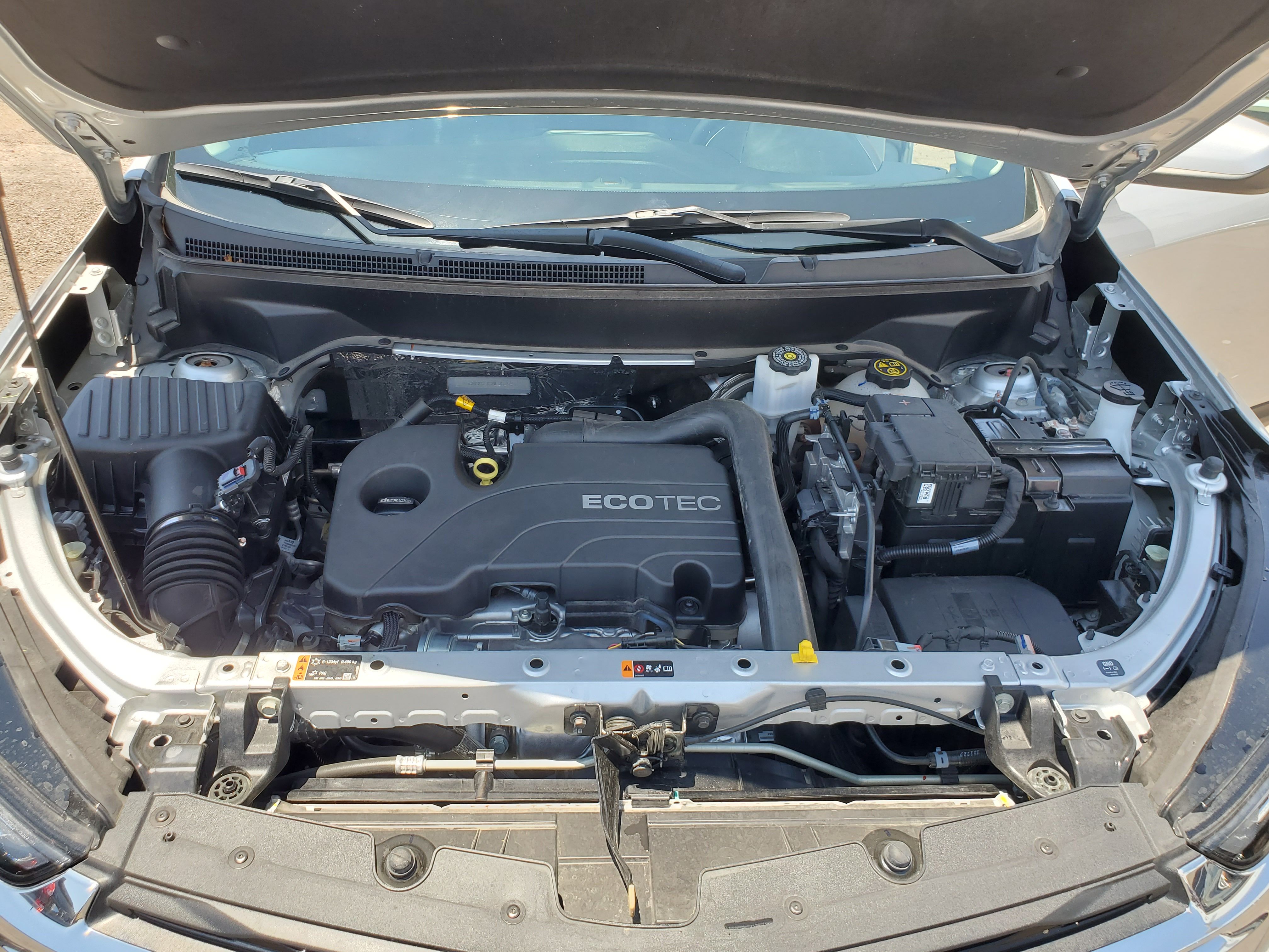 SILVER, 2022 CHEVROLET EQUINOX Image 48