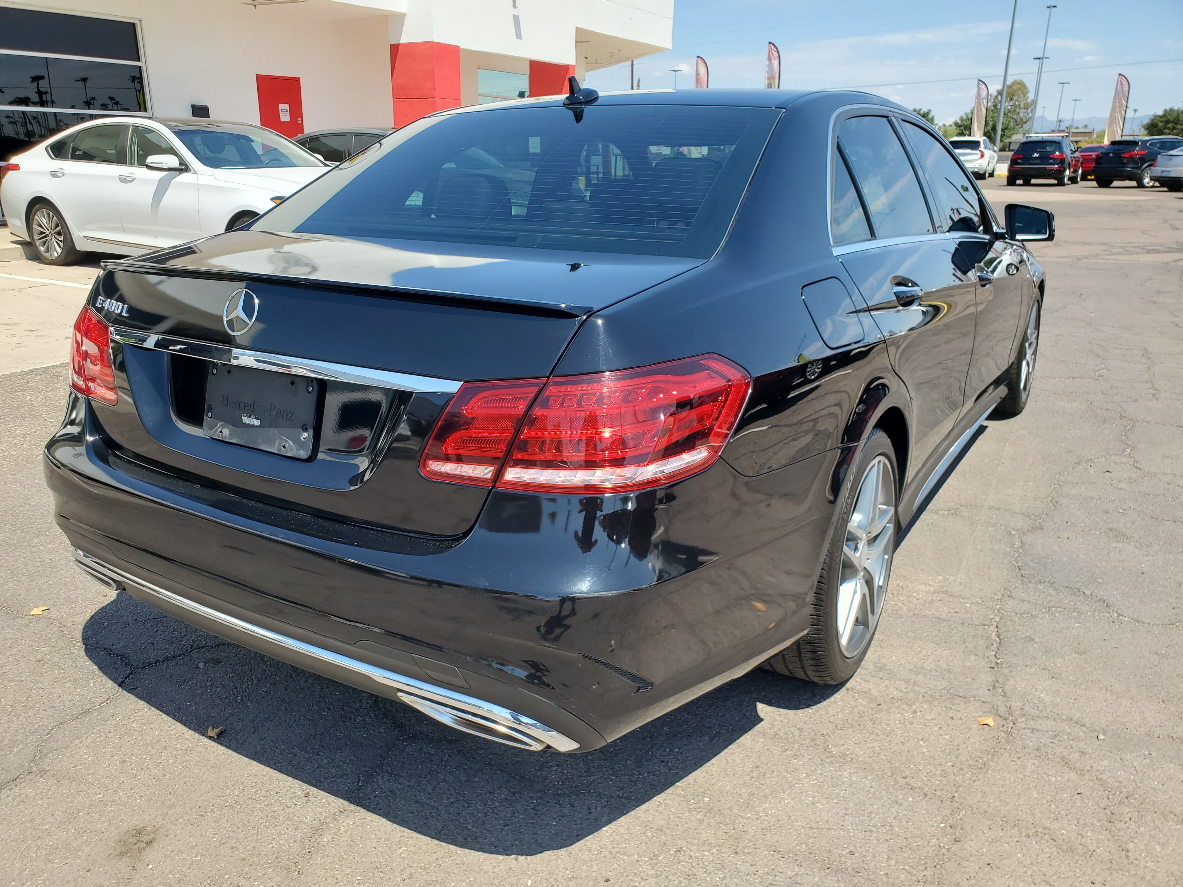 BLACK, 2016 MERCEDES-BENZ E-CLASS Image 5