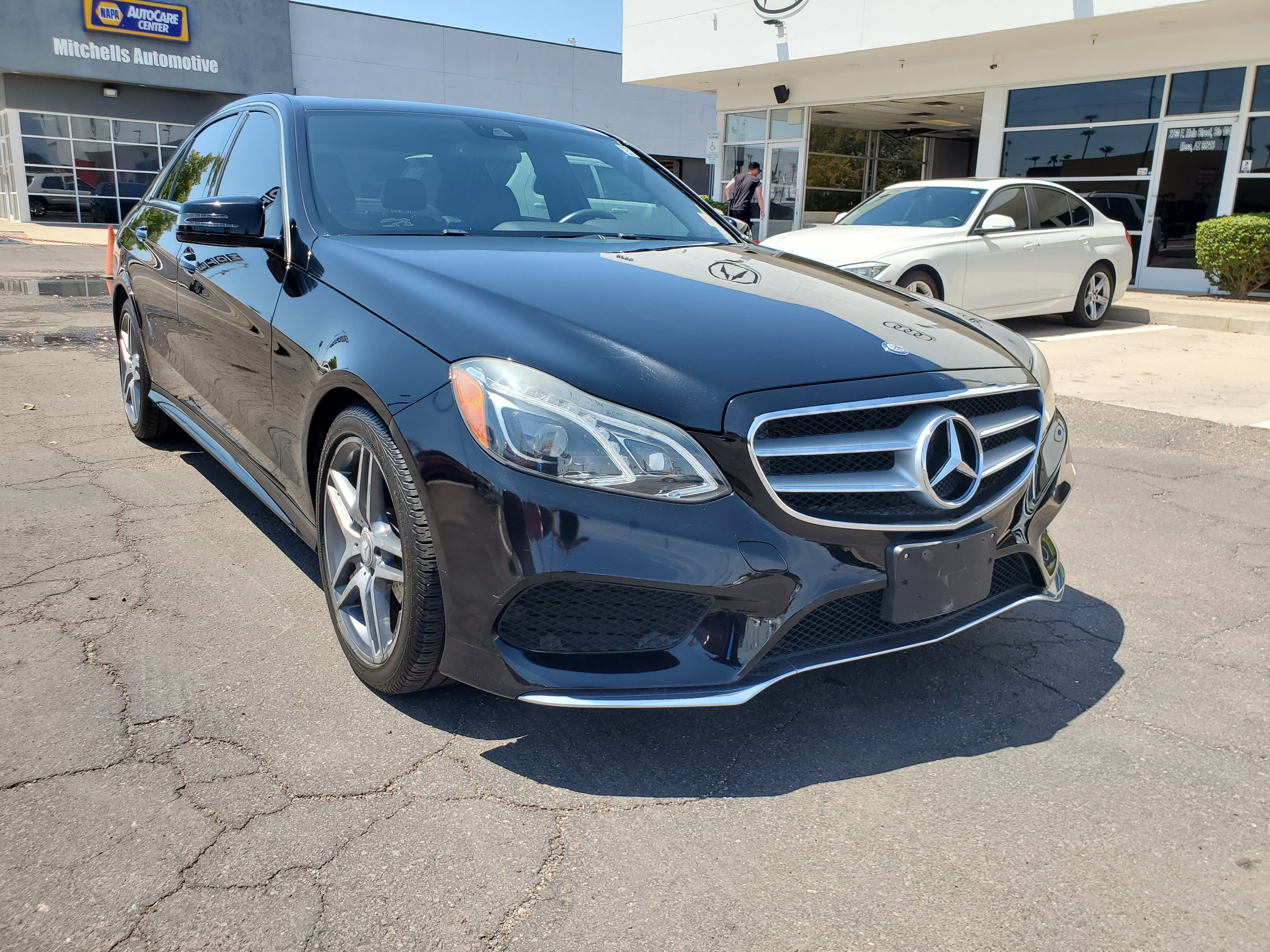 BLACK, 2016 MERCEDES-BENZ E-CLASS Image 7