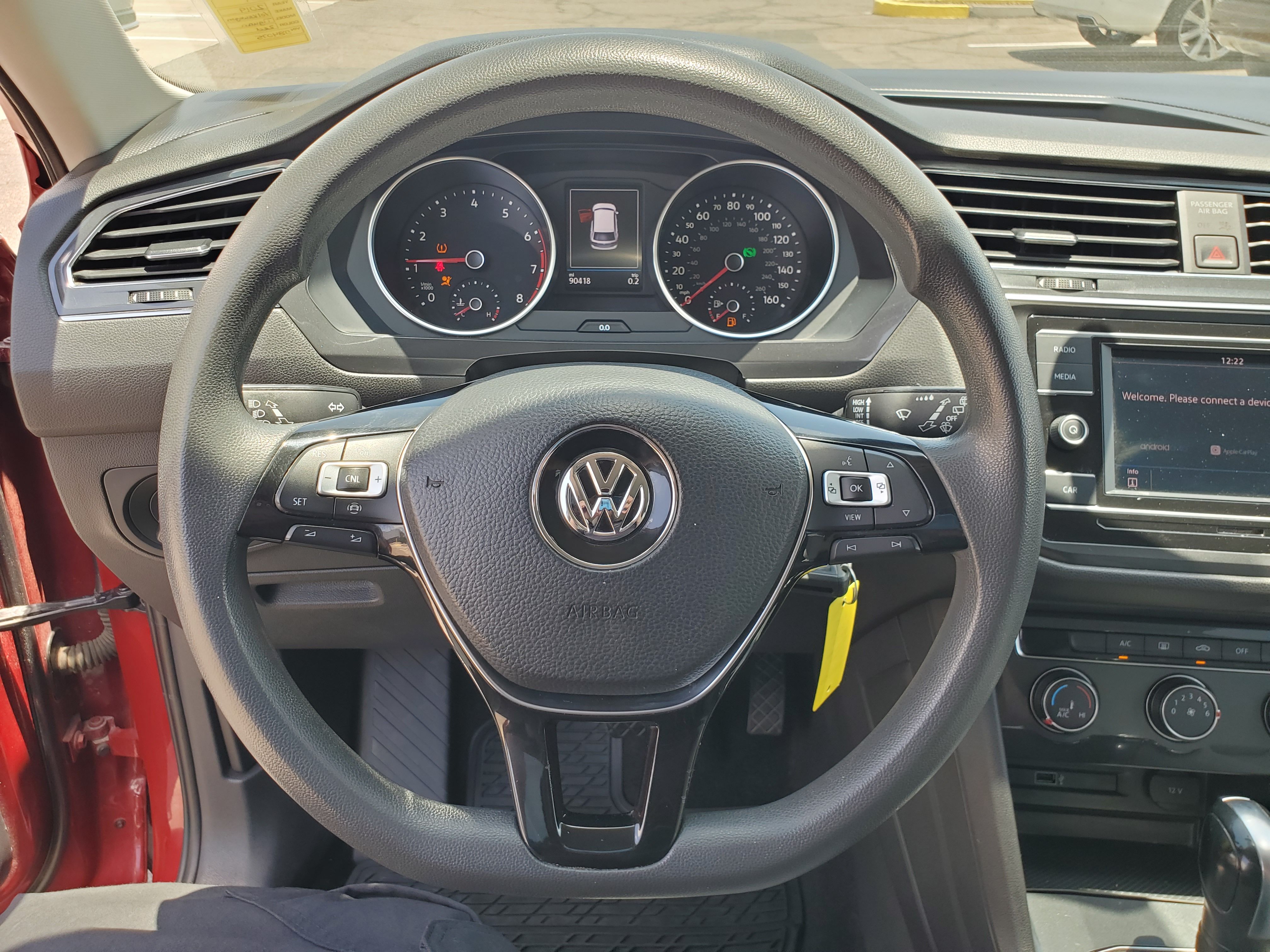RED, 2019 VOLKSWAGEN TIGUAN Image 21