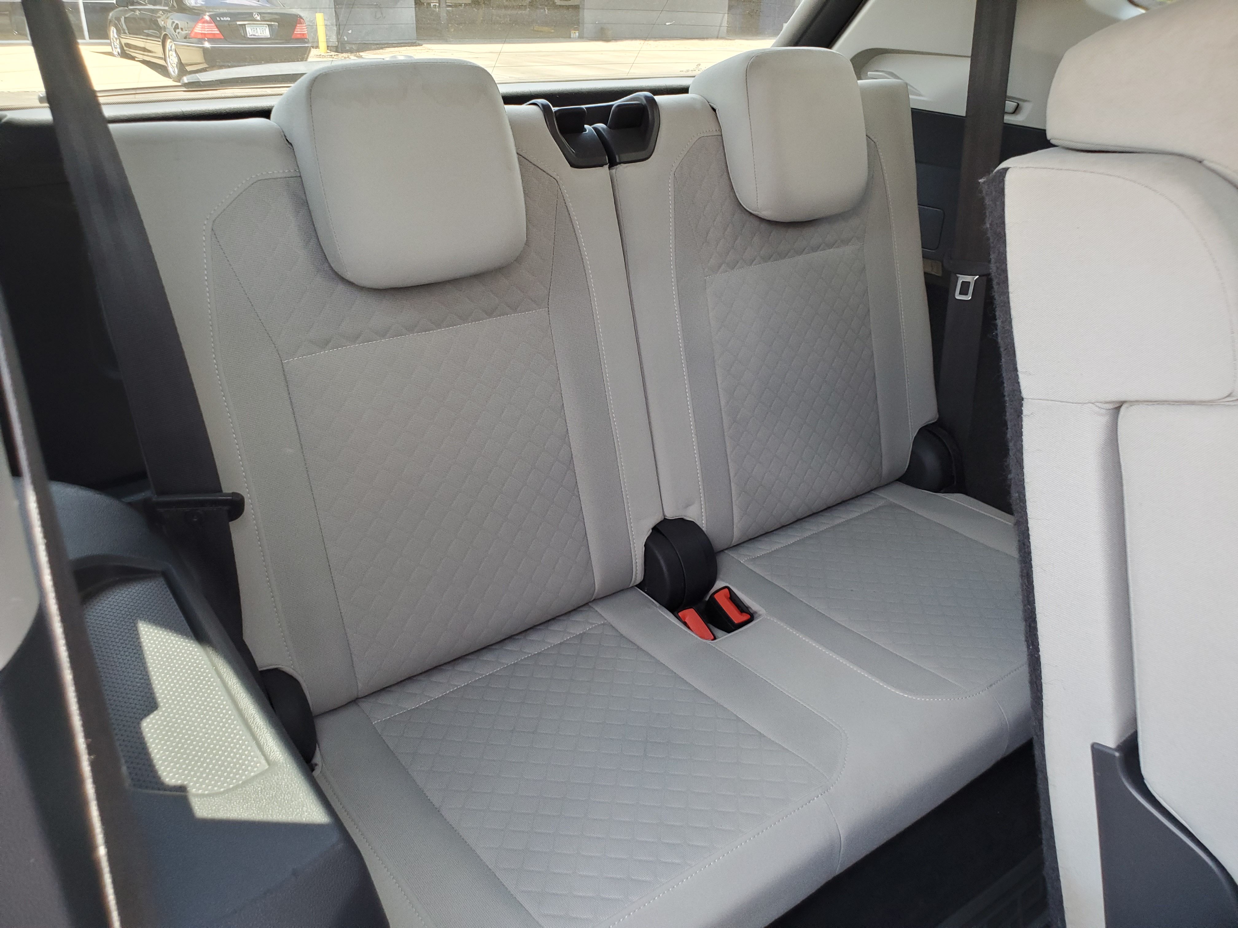RED, 2019 VOLKSWAGEN TIGUAN Image 44