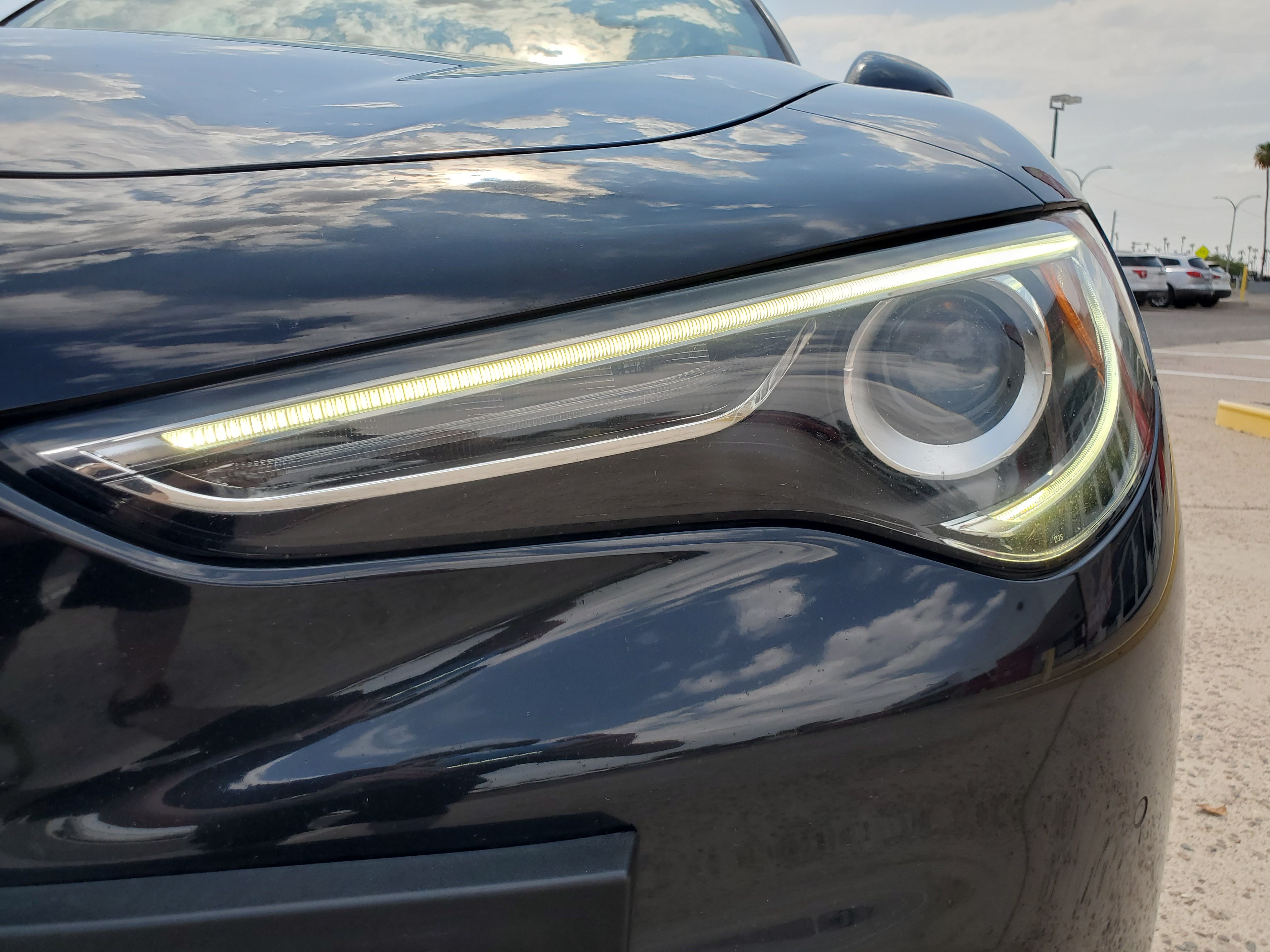 BLACK, 2018 ALFA ROMEO STELVIO Image 9