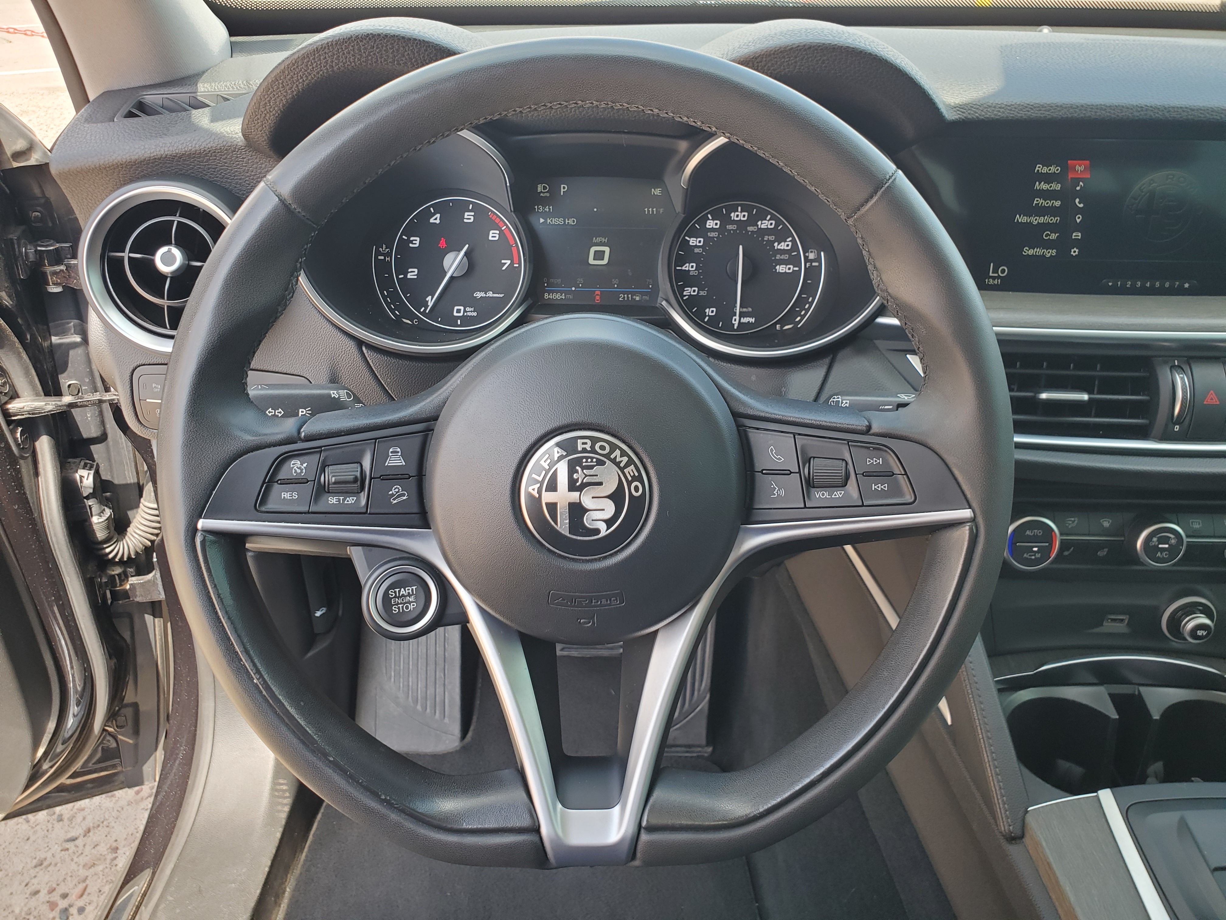 BLACK, 2018 ALFA ROMEO STELVIO Image 23
