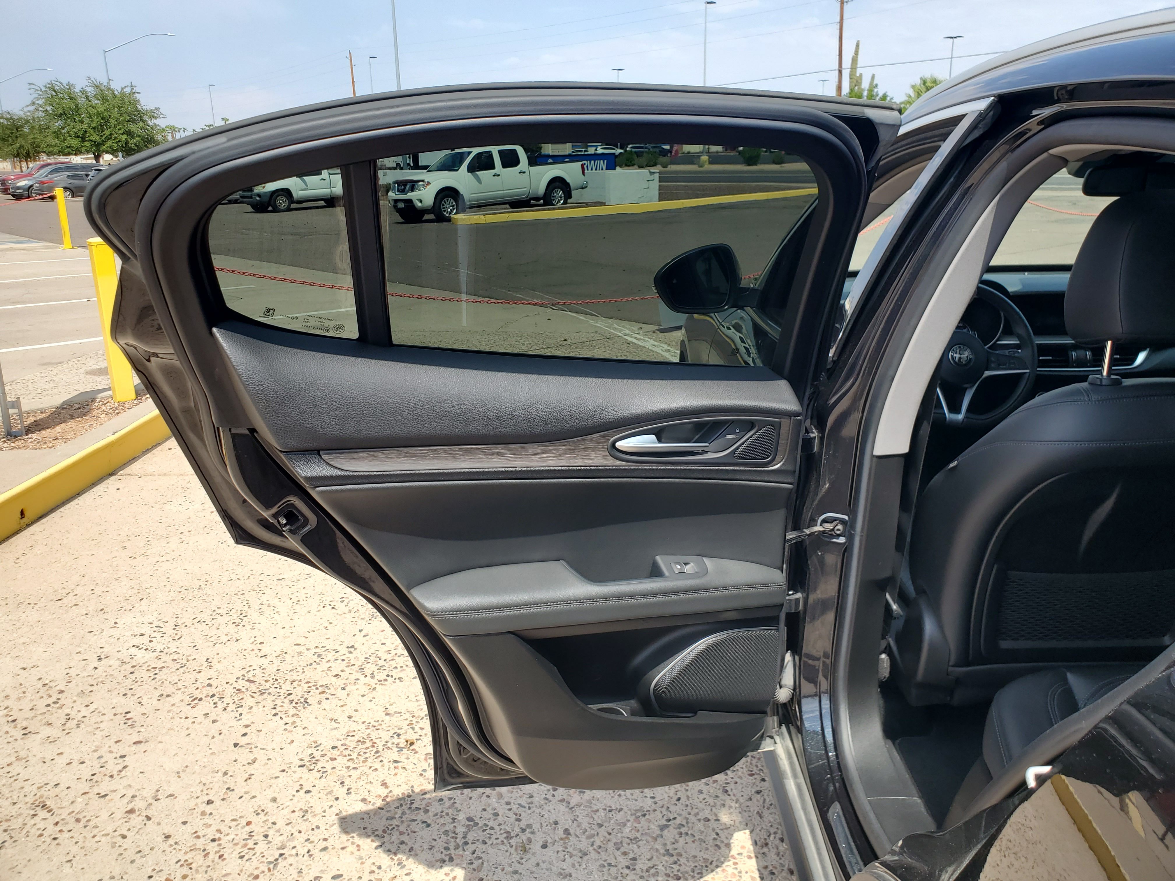 BLACK, 2018 ALFA ROMEO STELVIO Image 40