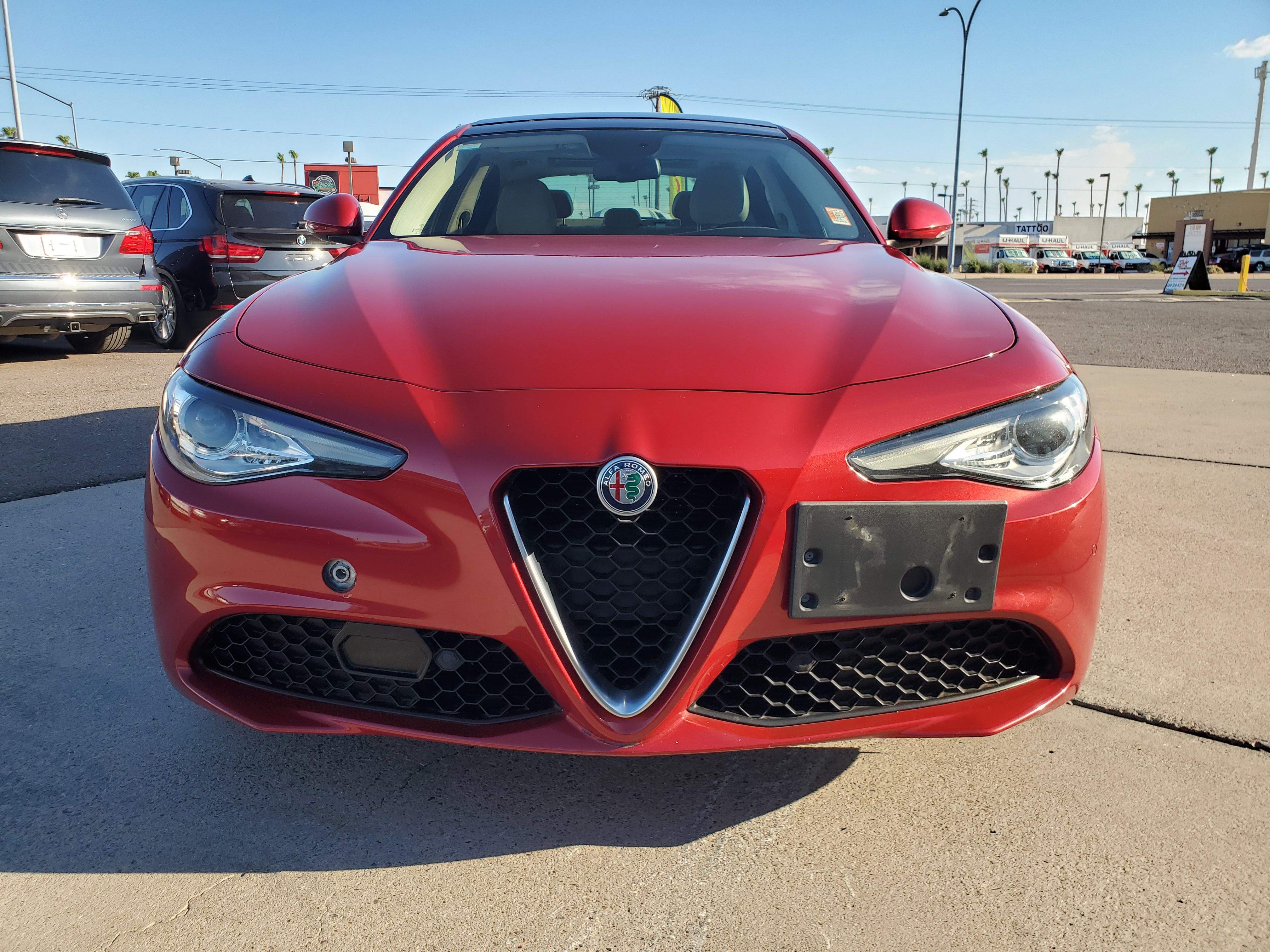 RED, 2017 ALFA ROMEO GIULIA Image 8