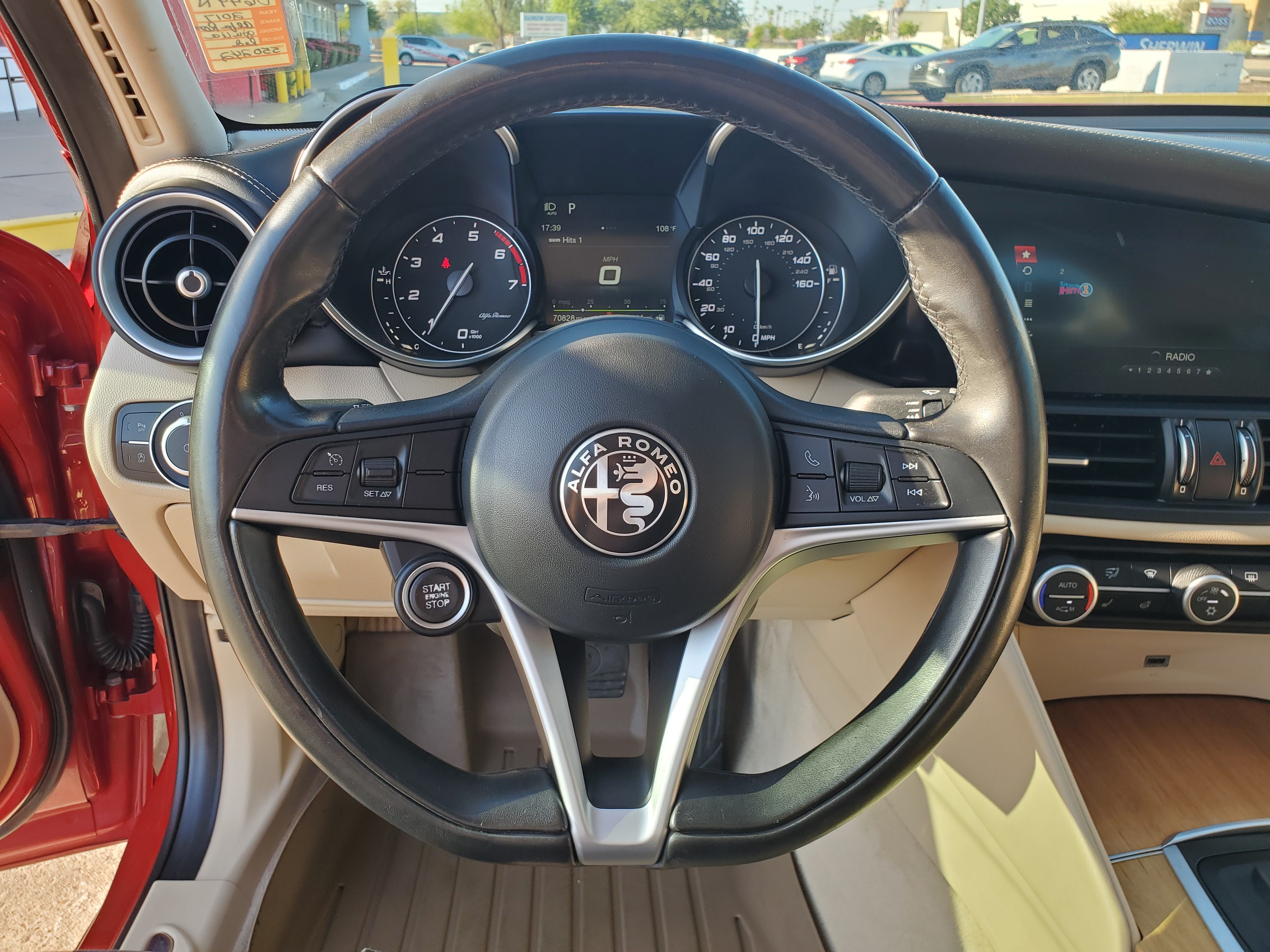 RED, 2017 ALFA ROMEO GIULIA Image 23