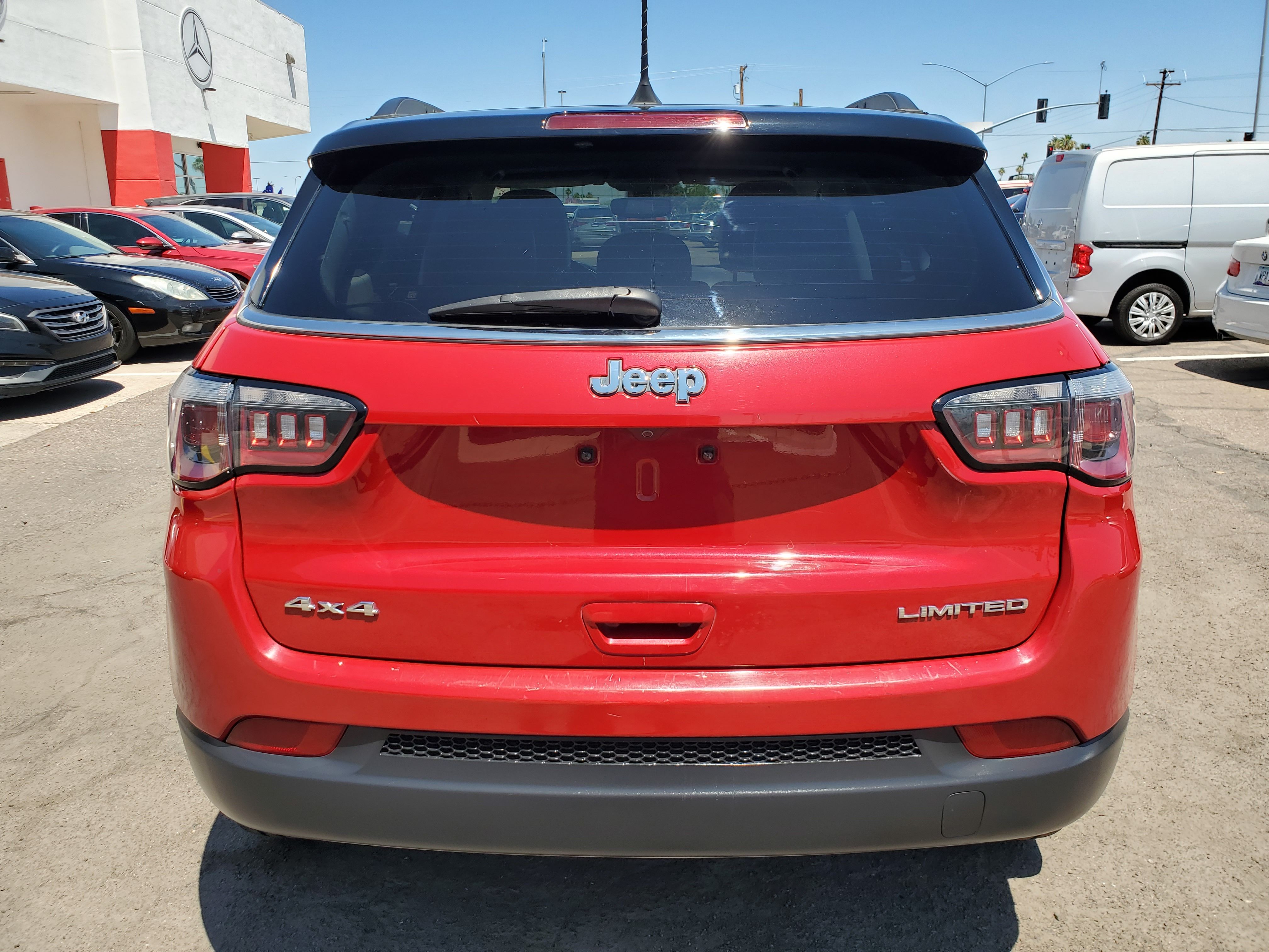 RED, 2017 JEEP COMPASS Image 4