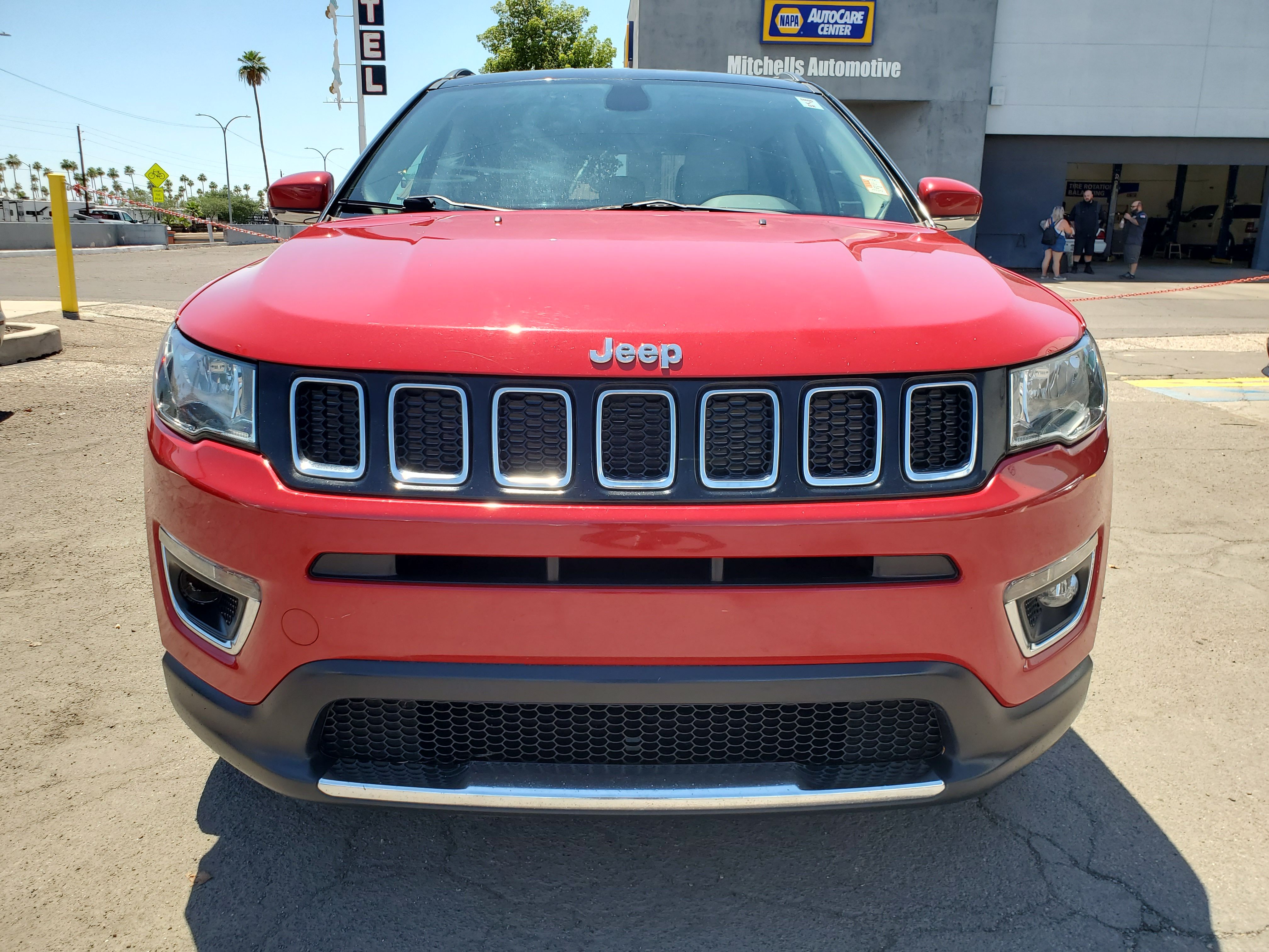 RED, 2017 JEEP COMPASS Image 8