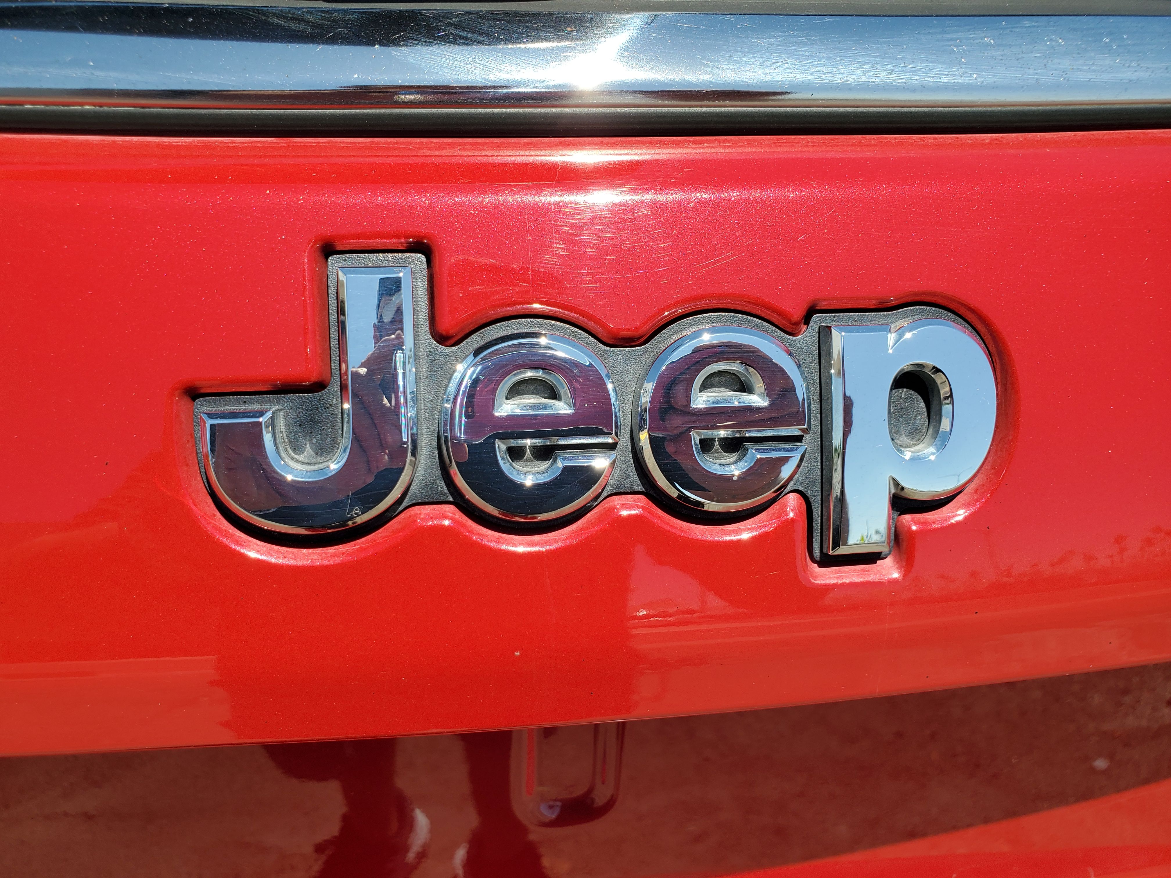 RED, 2017 JEEP COMPASS Image 14