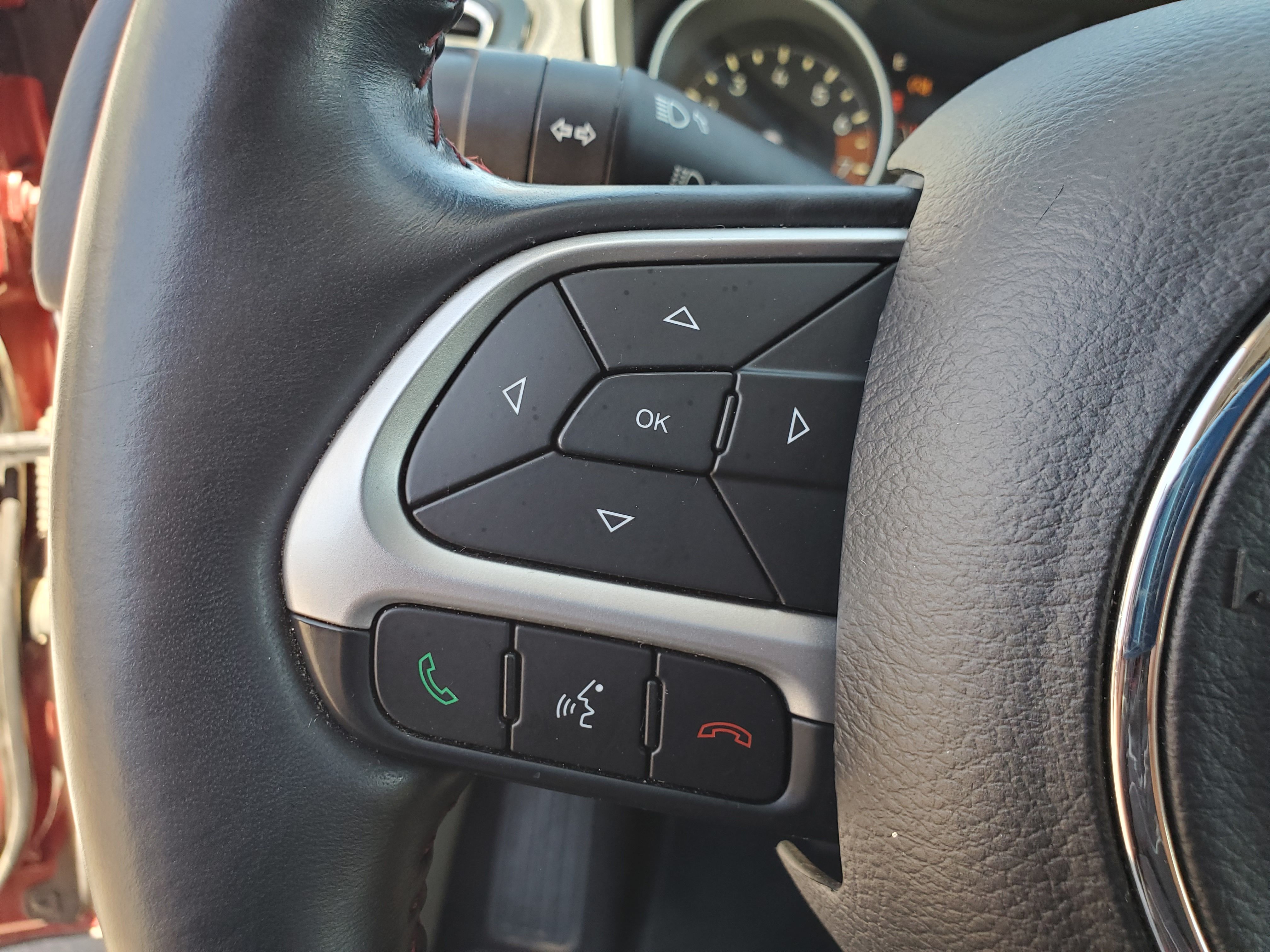 RED, 2017 JEEP COMPASS Image 24