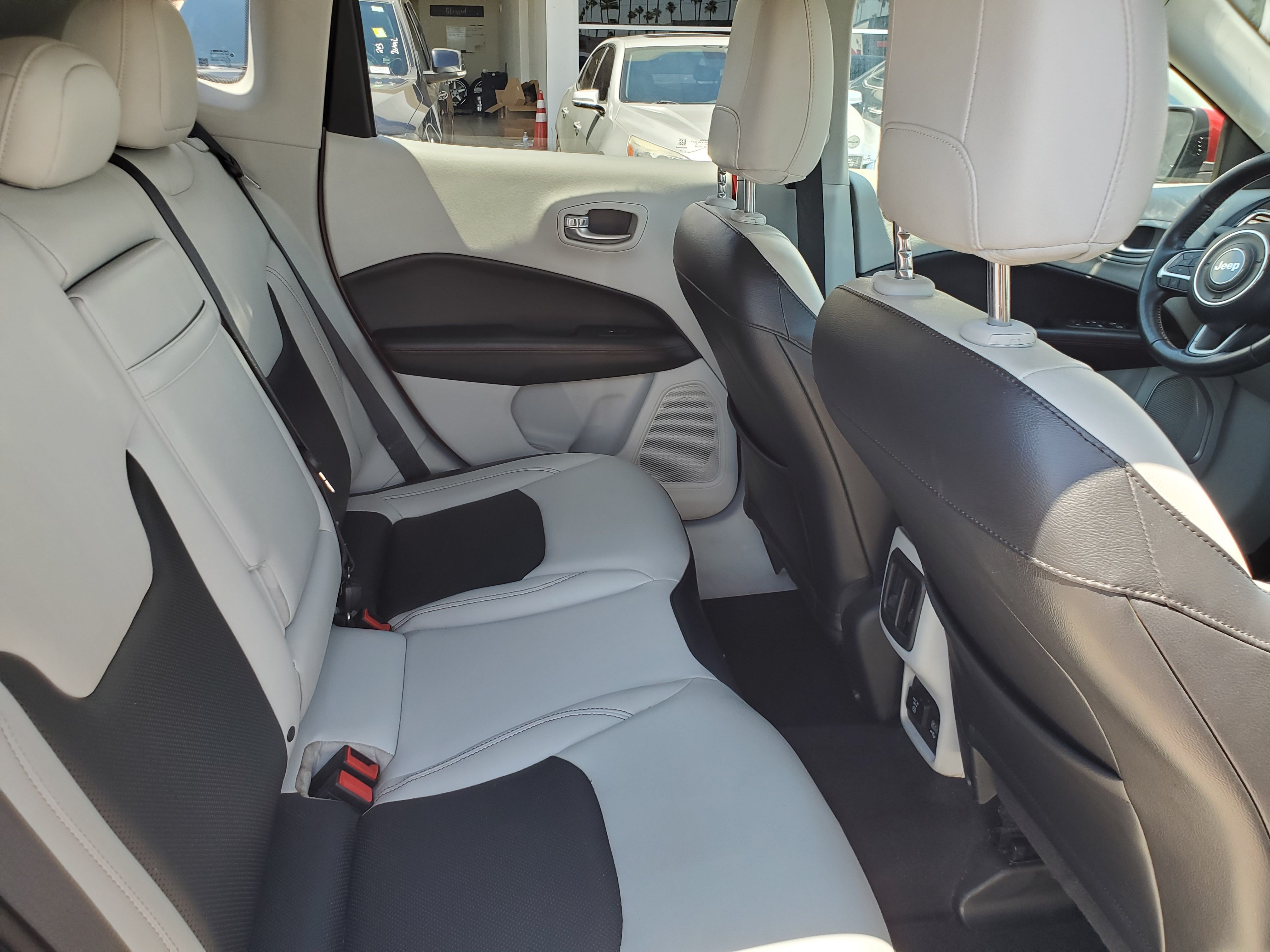 RED, 2017 JEEP COMPASS Image 44