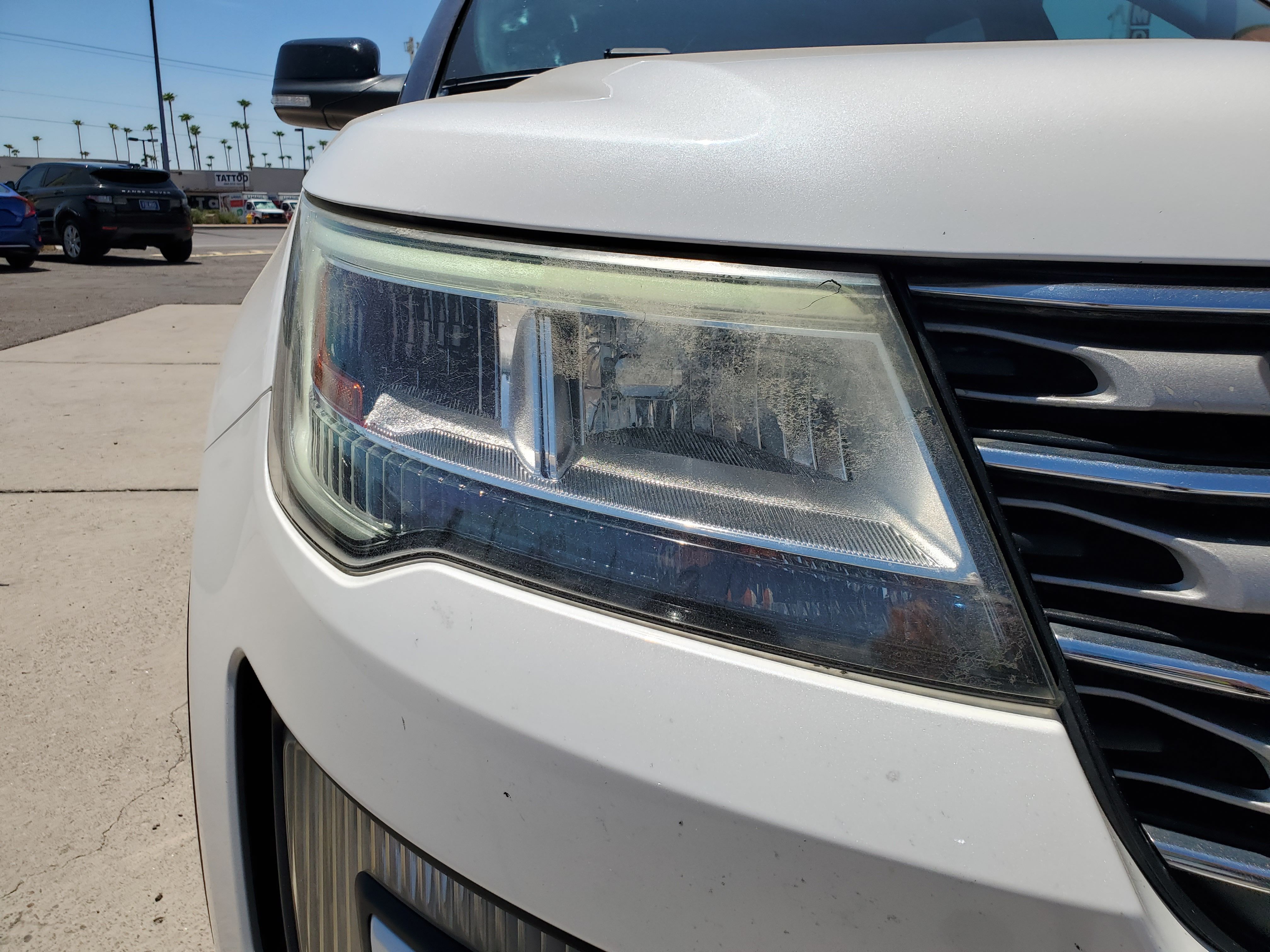 WHITE, 2017 FORD EXPLORER Image 11