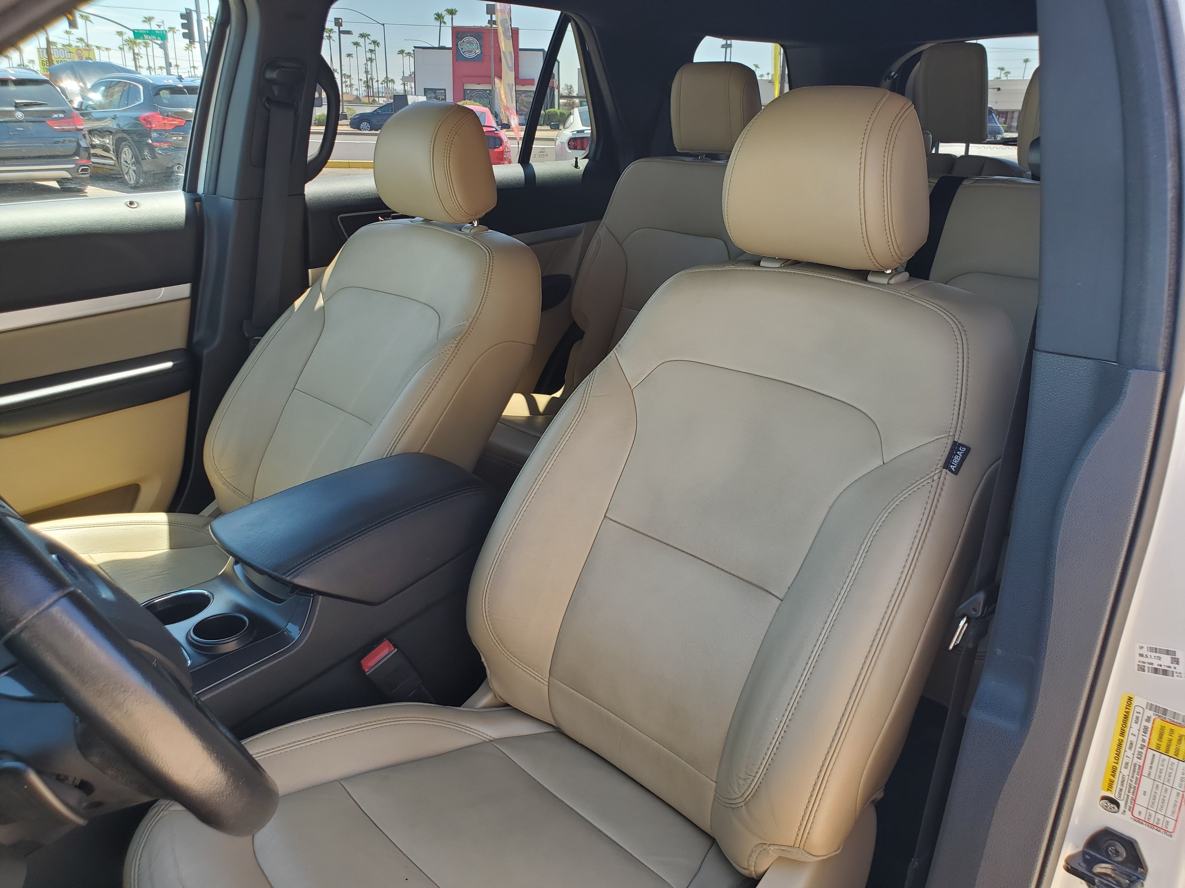 WHITE, 2017 FORD EXPLORER Image 23