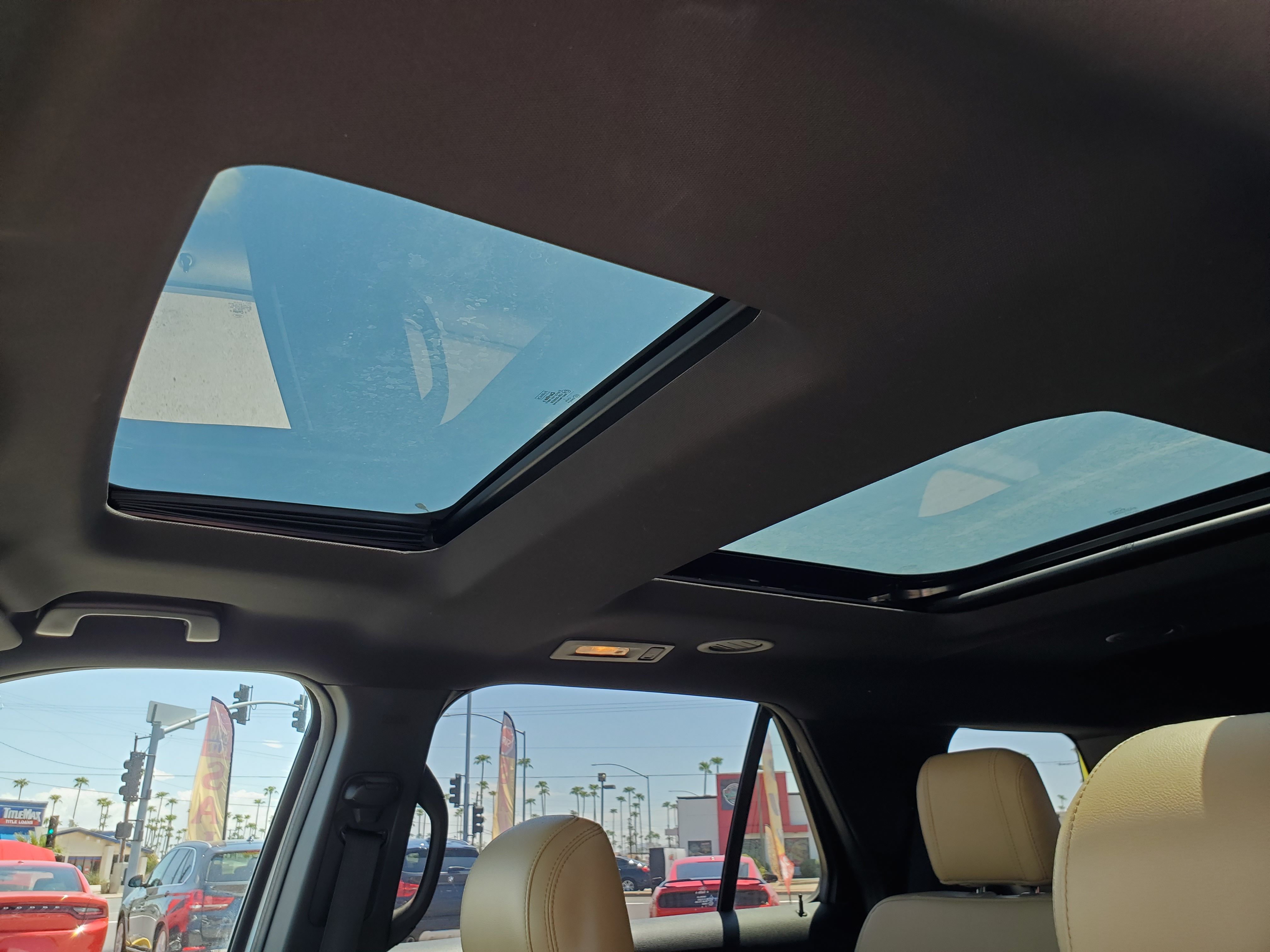 WHITE, 2017 FORD EXPLORER Image 34