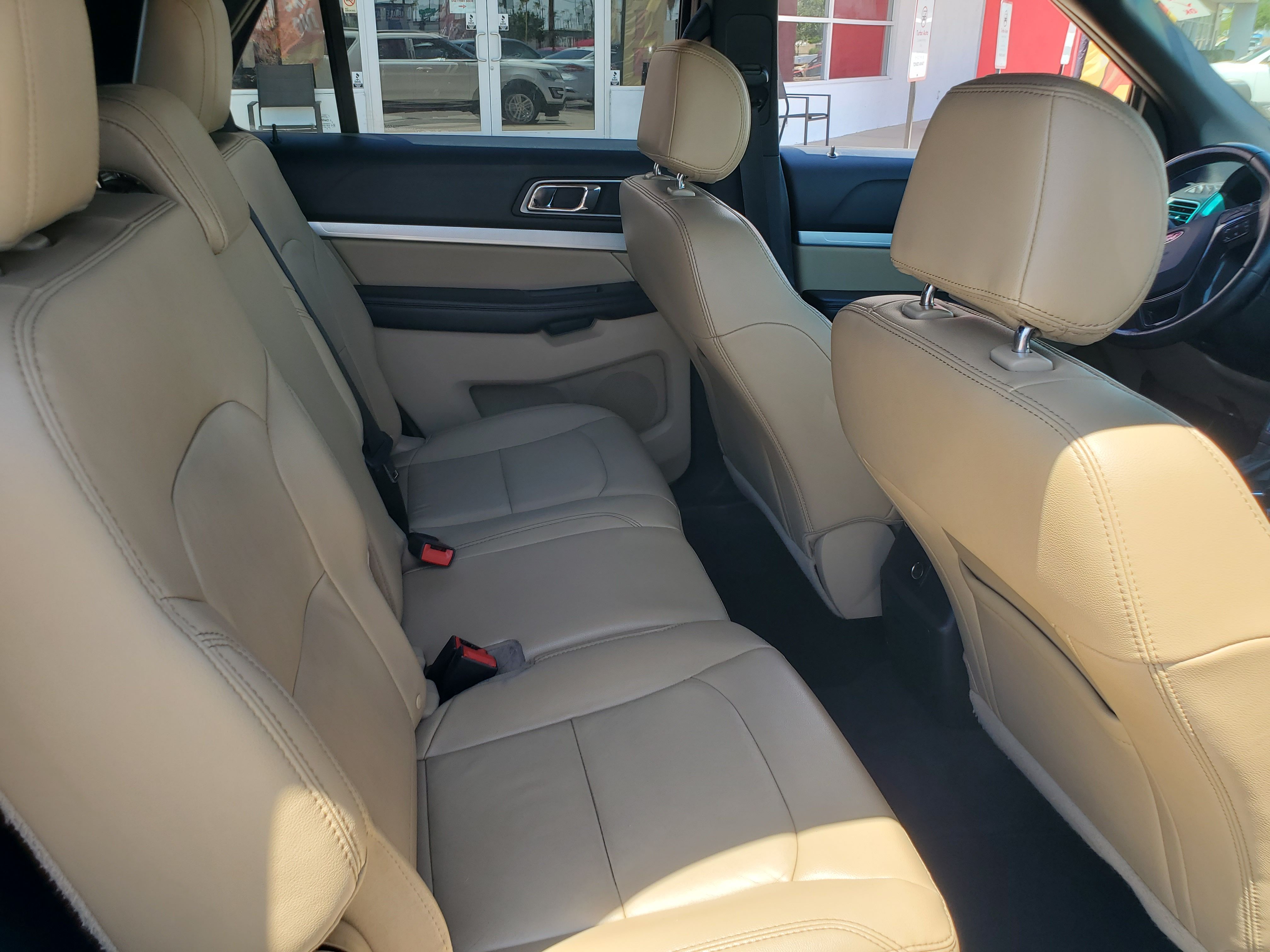 WHITE, 2017 FORD EXPLORER Image 48