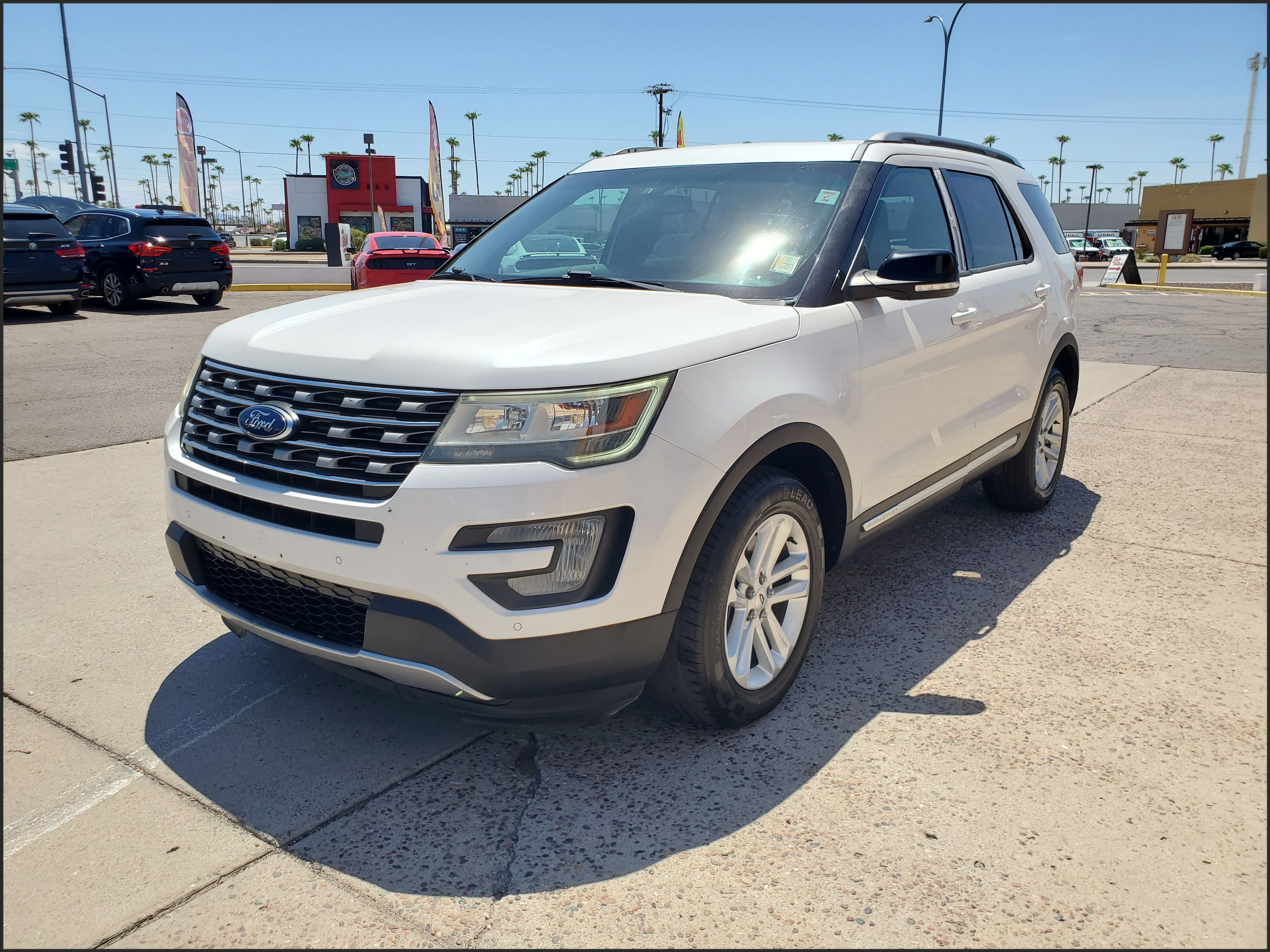 WHITE, 2017 FORD EXPLORER Image 