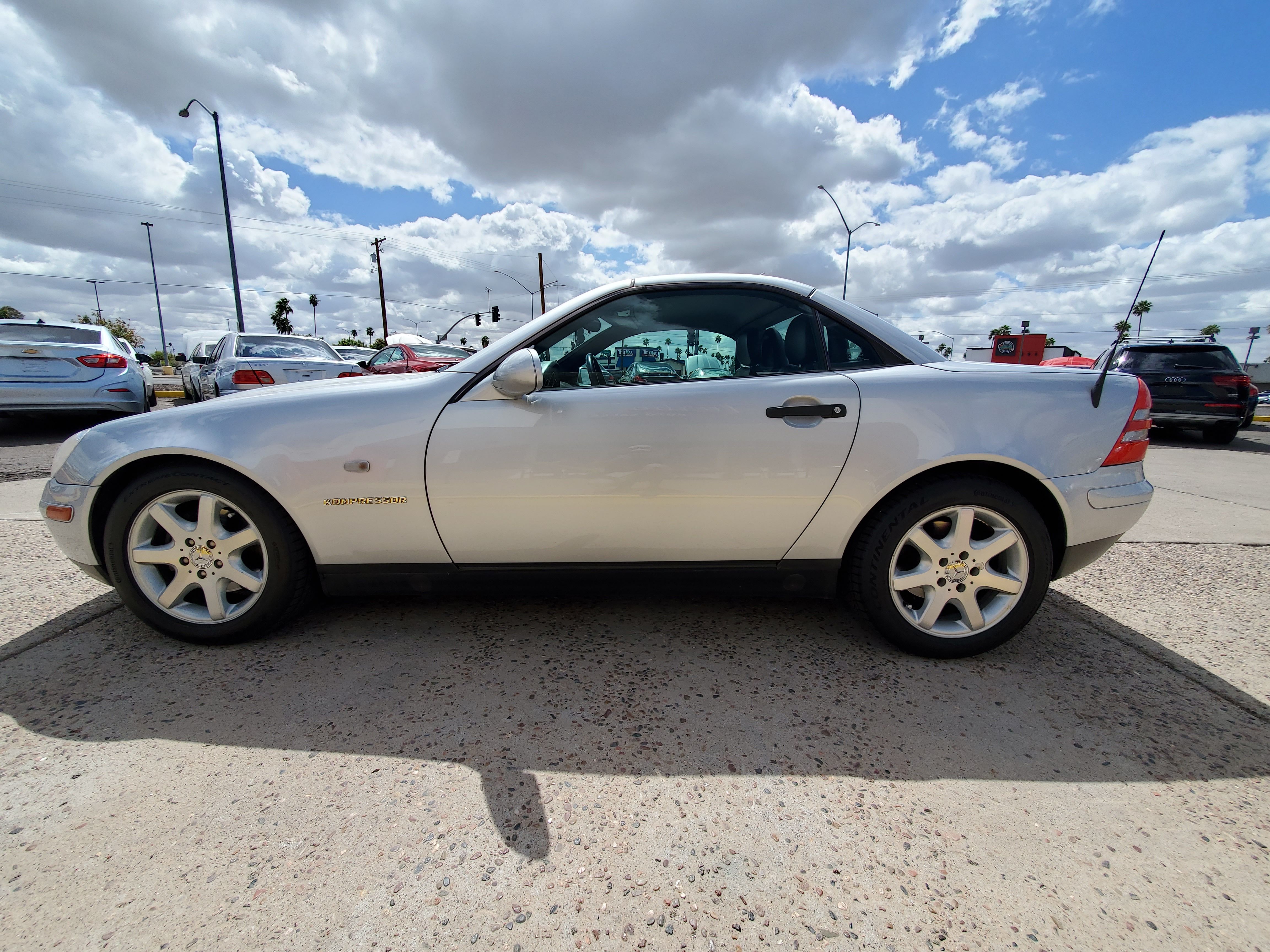 SILVER, 1998 MERCEDES-BENZ SLK-CLASS Image 2