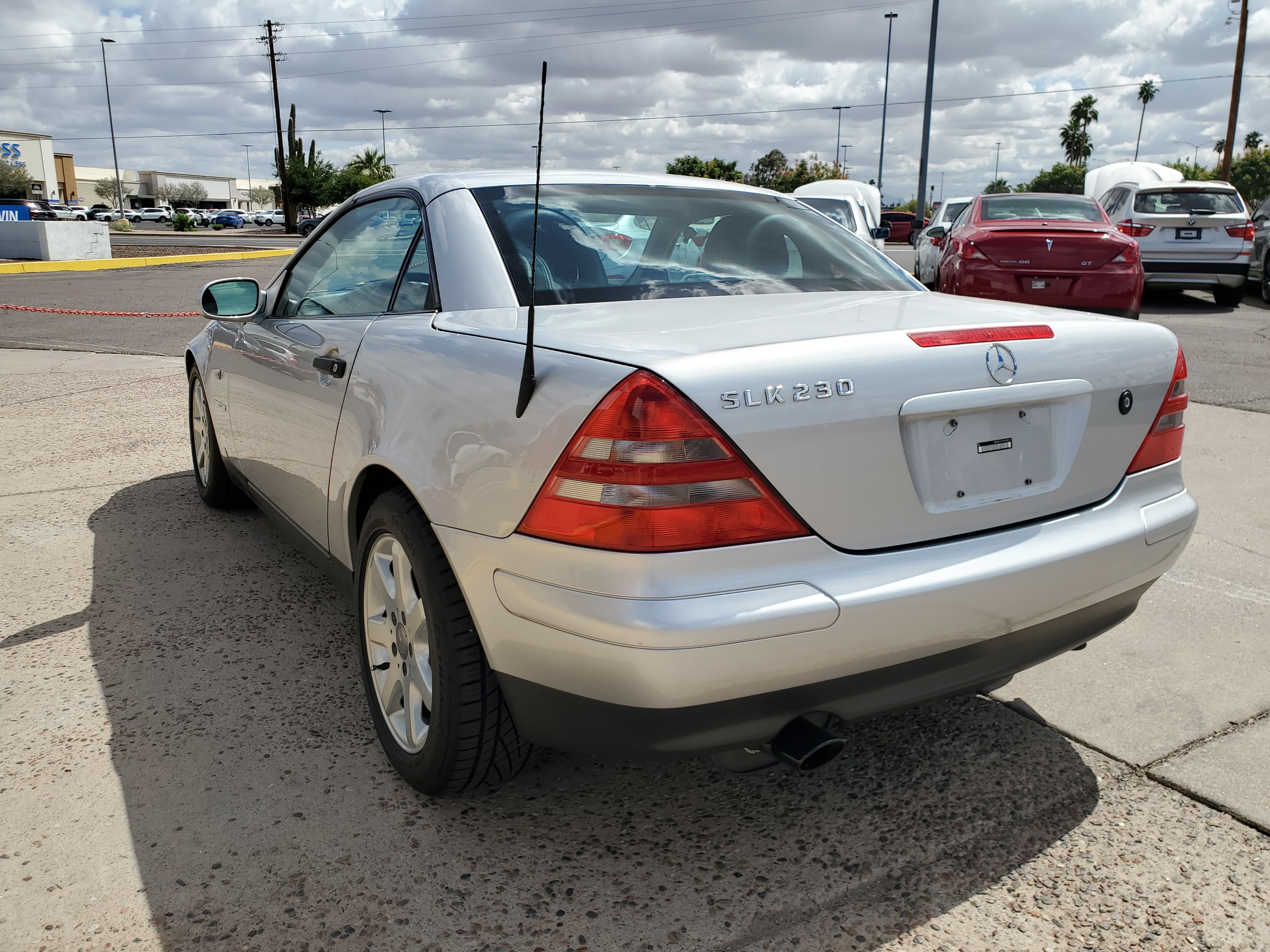 SILVER, 1998 MERCEDES-BENZ SLK-CLASS Image 3